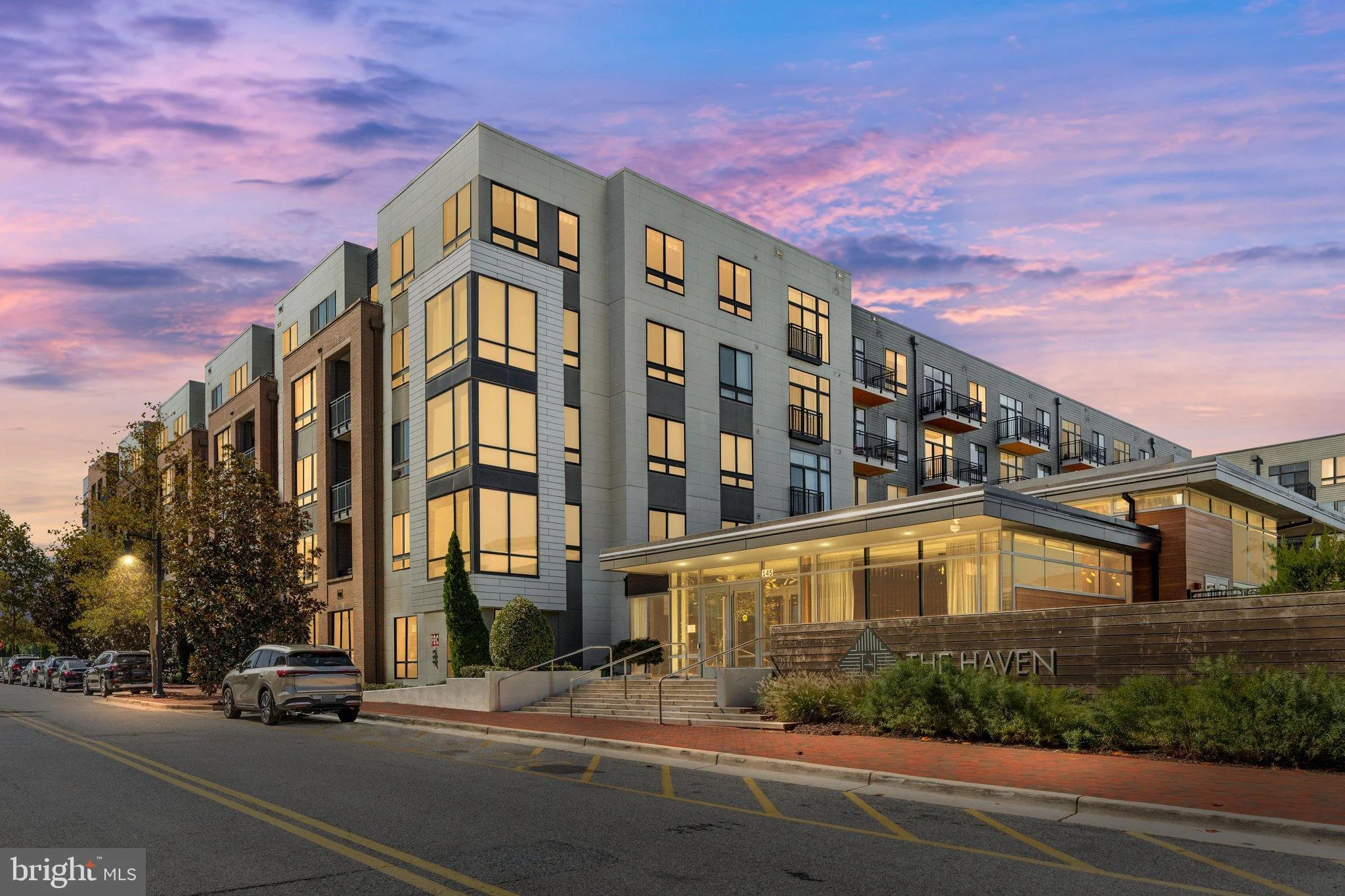 145 Riverhaven Drive Unit 309