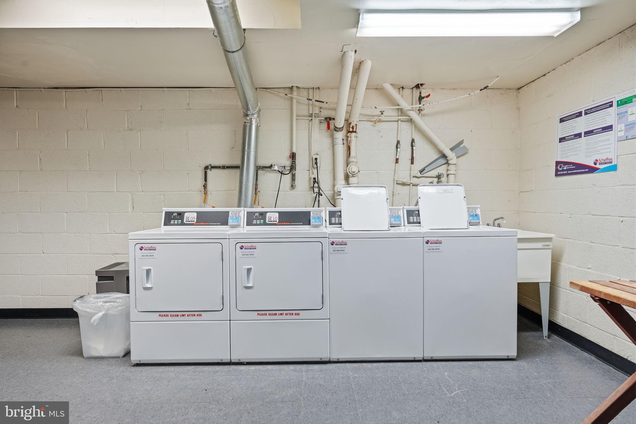 MCLEAN HILLS - Residential