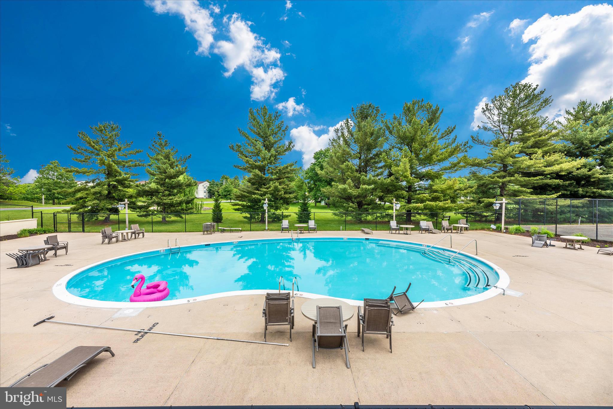 CRESTWOOD VILLAGE - Residential