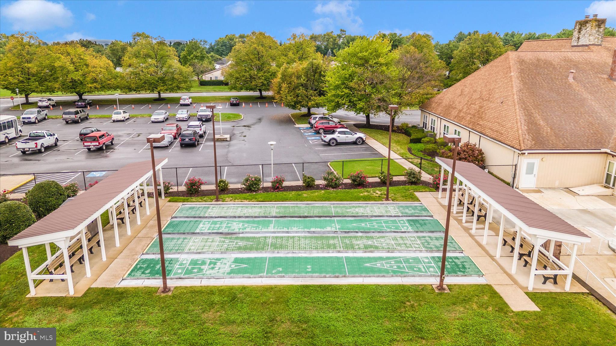 CRESTWOOD VILLAGE - Residential