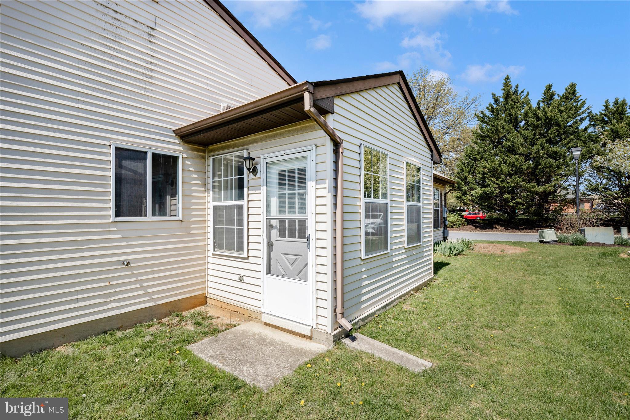 CRESTWOOD VILLAGE - Residential