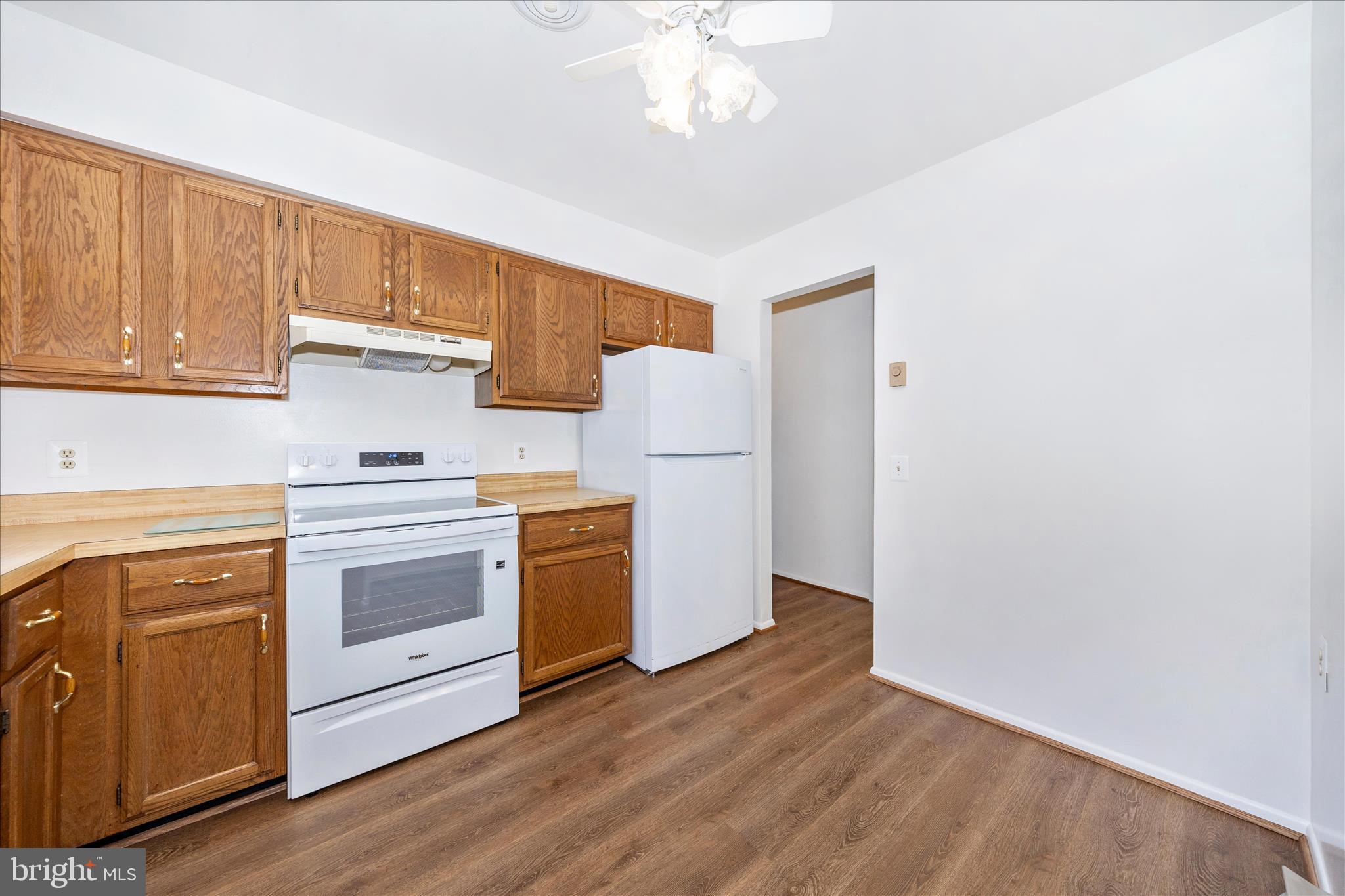 CRESTWOOD VILLAGE - Residential