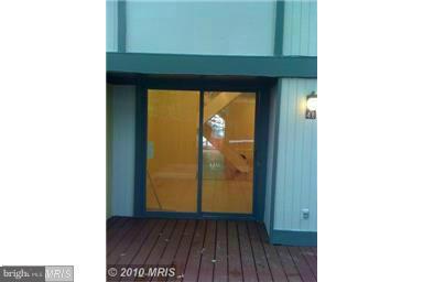 RESTON - Residential Lease