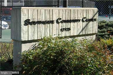 RESTON - Residential Lease