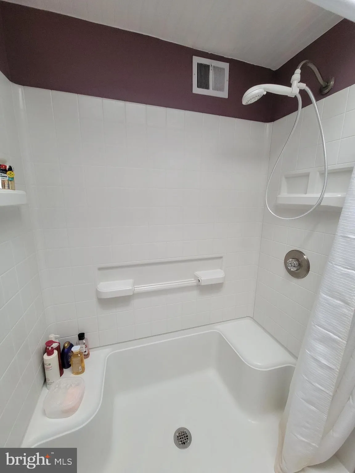 Philadelphia, Pennsylvania 19154, United States, 3 Bedrooms Bedrooms, ,2 BathroomsBathrooms,Residential,Pending,26683