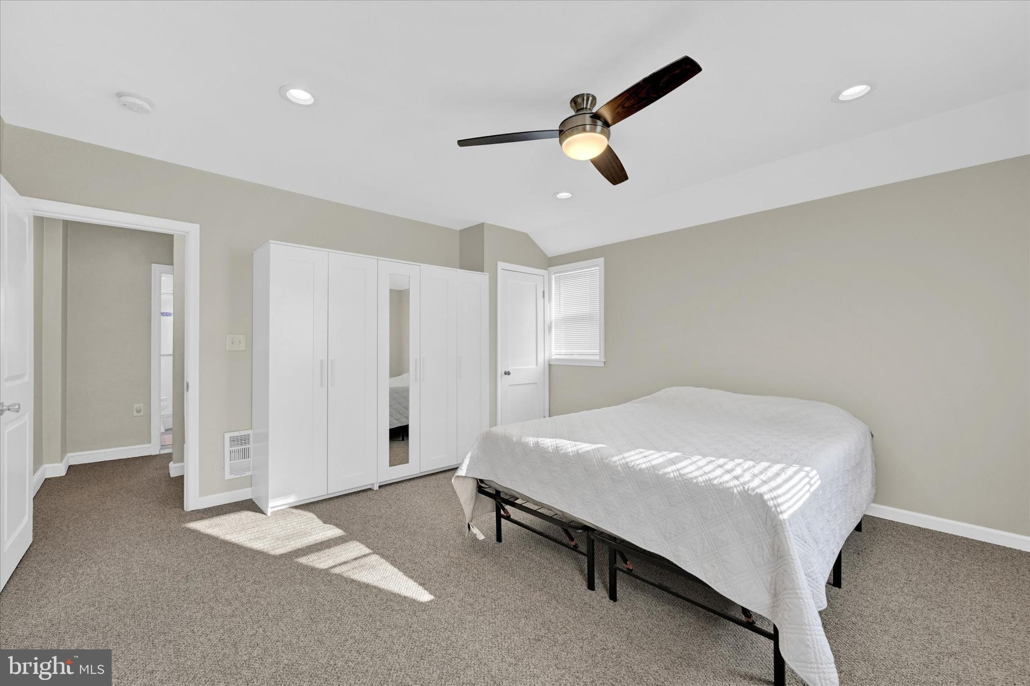 RIDGELEIGH - Residential