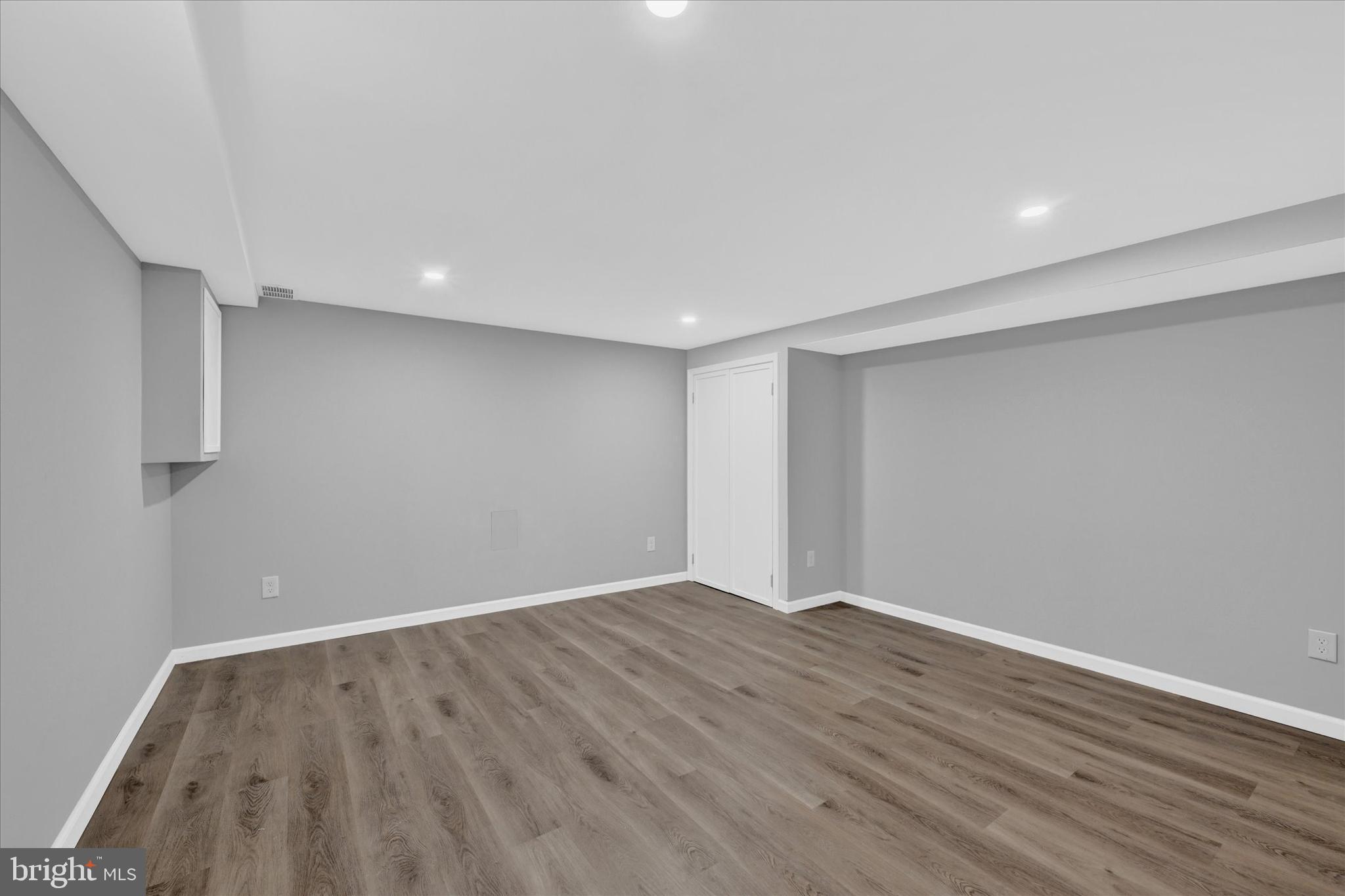 RIDGELEIGH - Residential