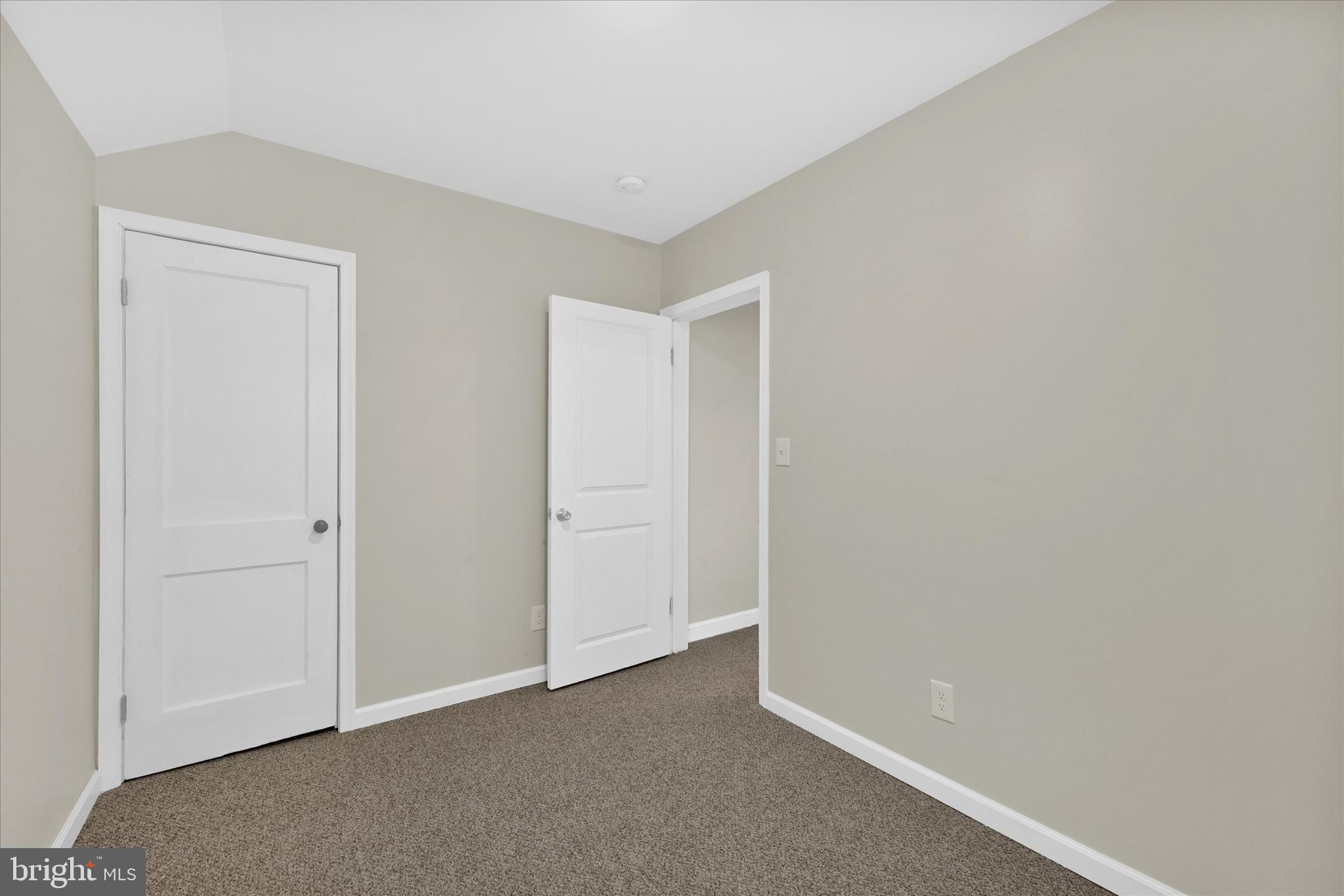 RIDGELEIGH - Residential