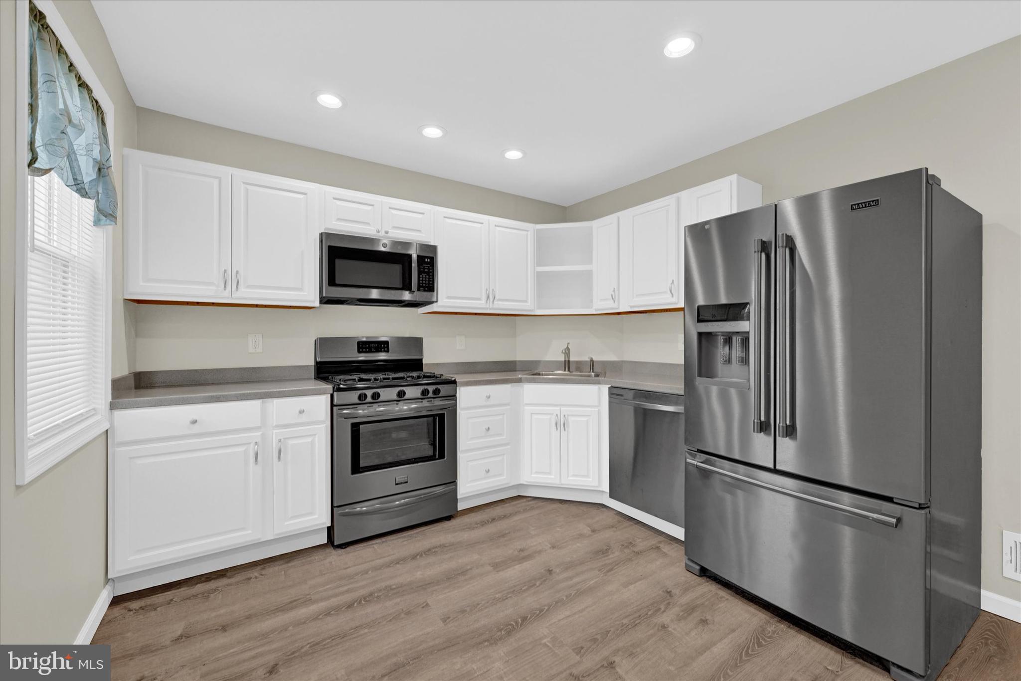 RIDGELEIGH - Residential