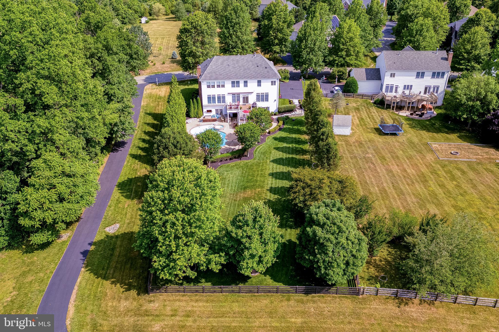 LENAH RUN - Residential Lease