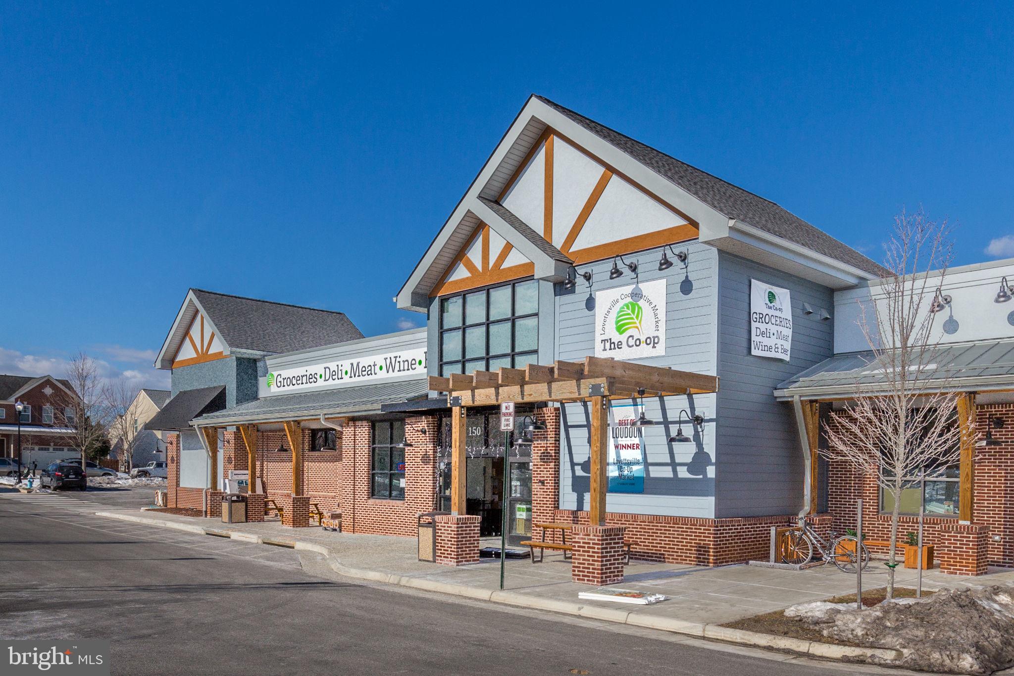 LAKEVIEW VILLAGE - Residential Lease