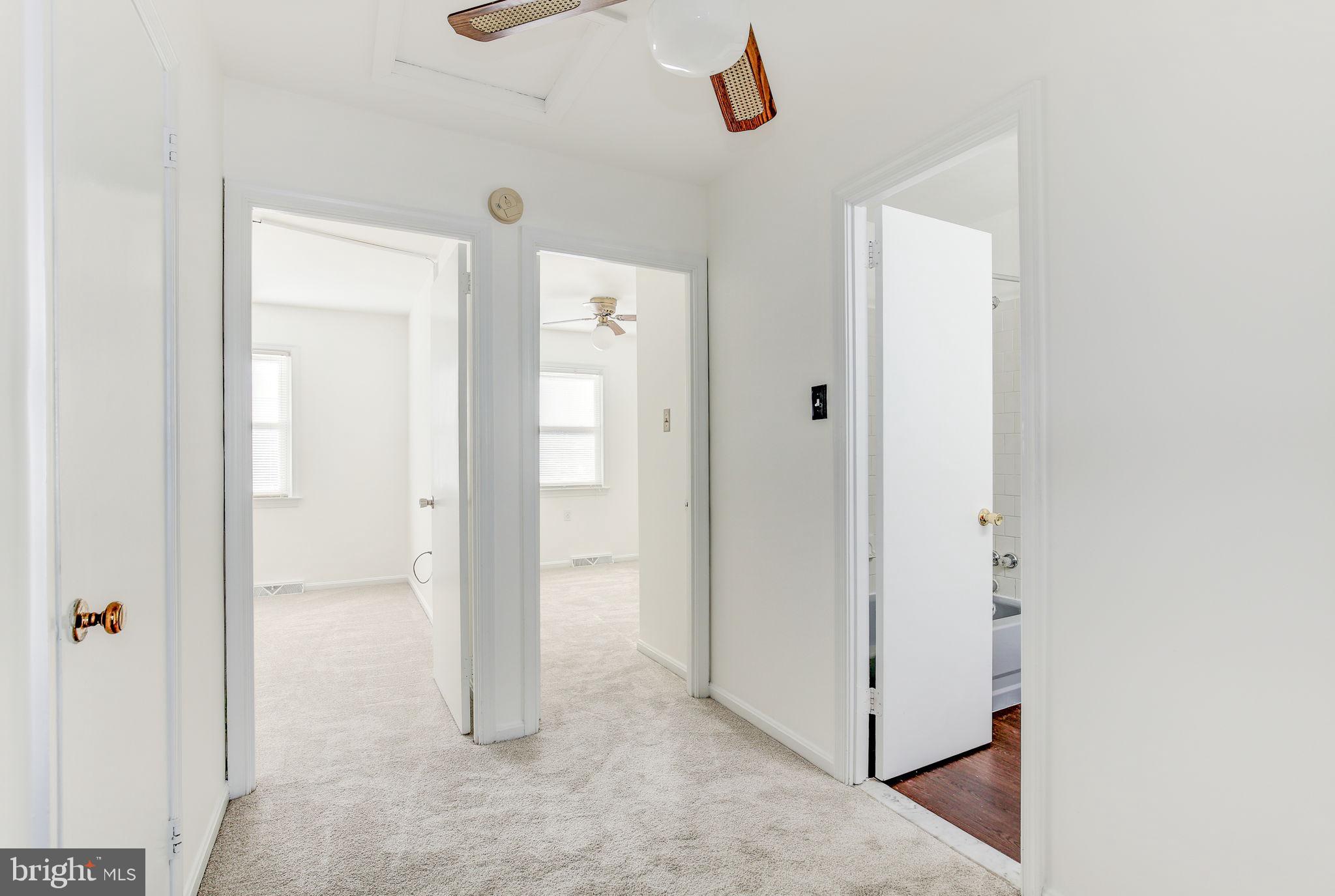 LAKEVIEW VILLAGE - Residential Lease