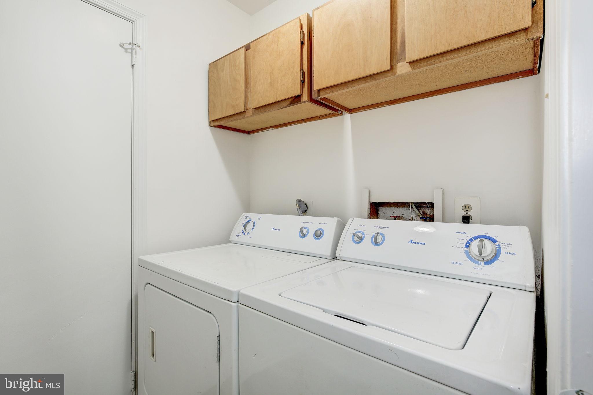 LAKEVIEW VILLAGE - Residential Lease