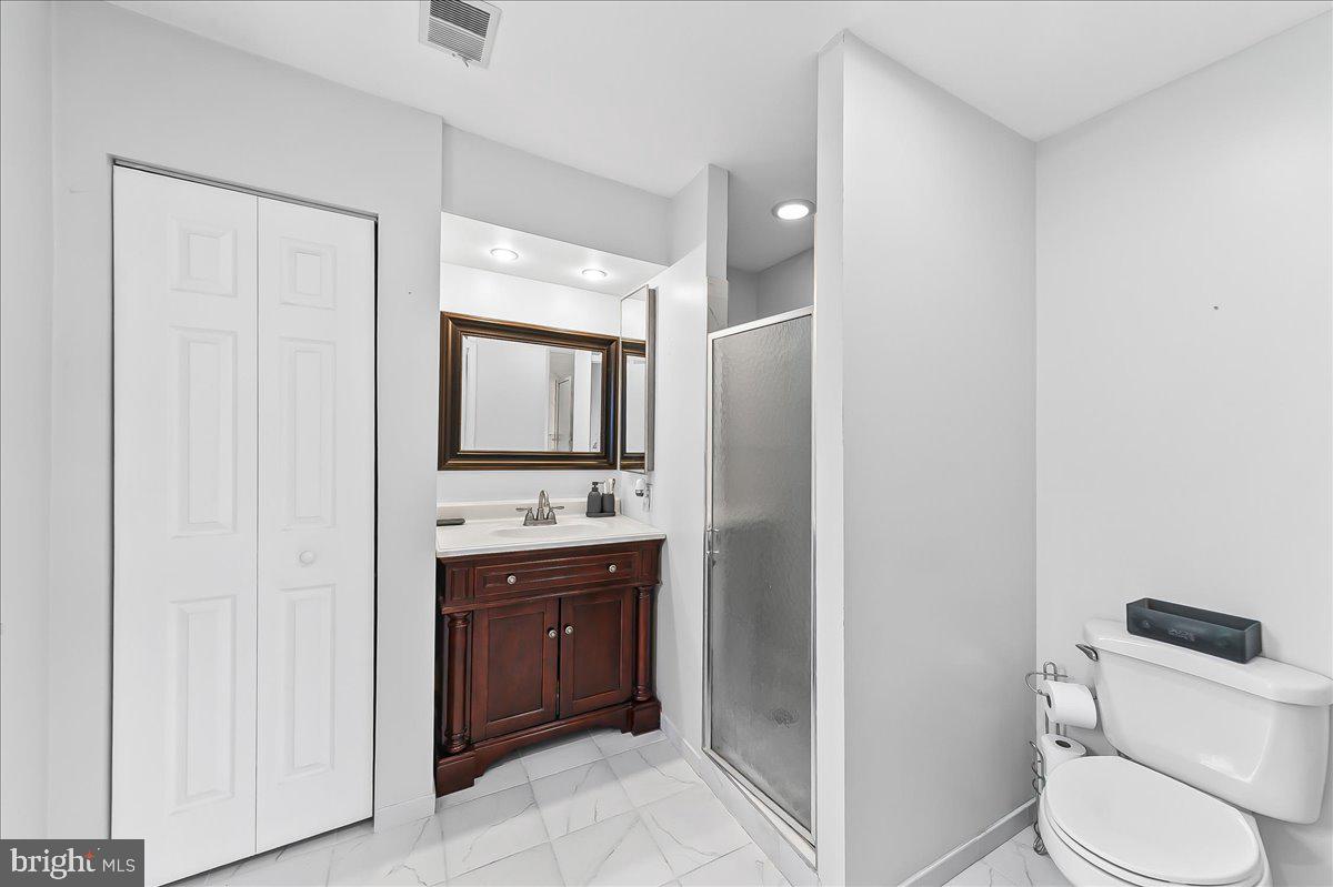 WESTON VILLAGE - Residential