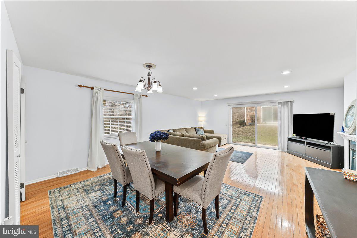 WESTON VILLAGE - Residential