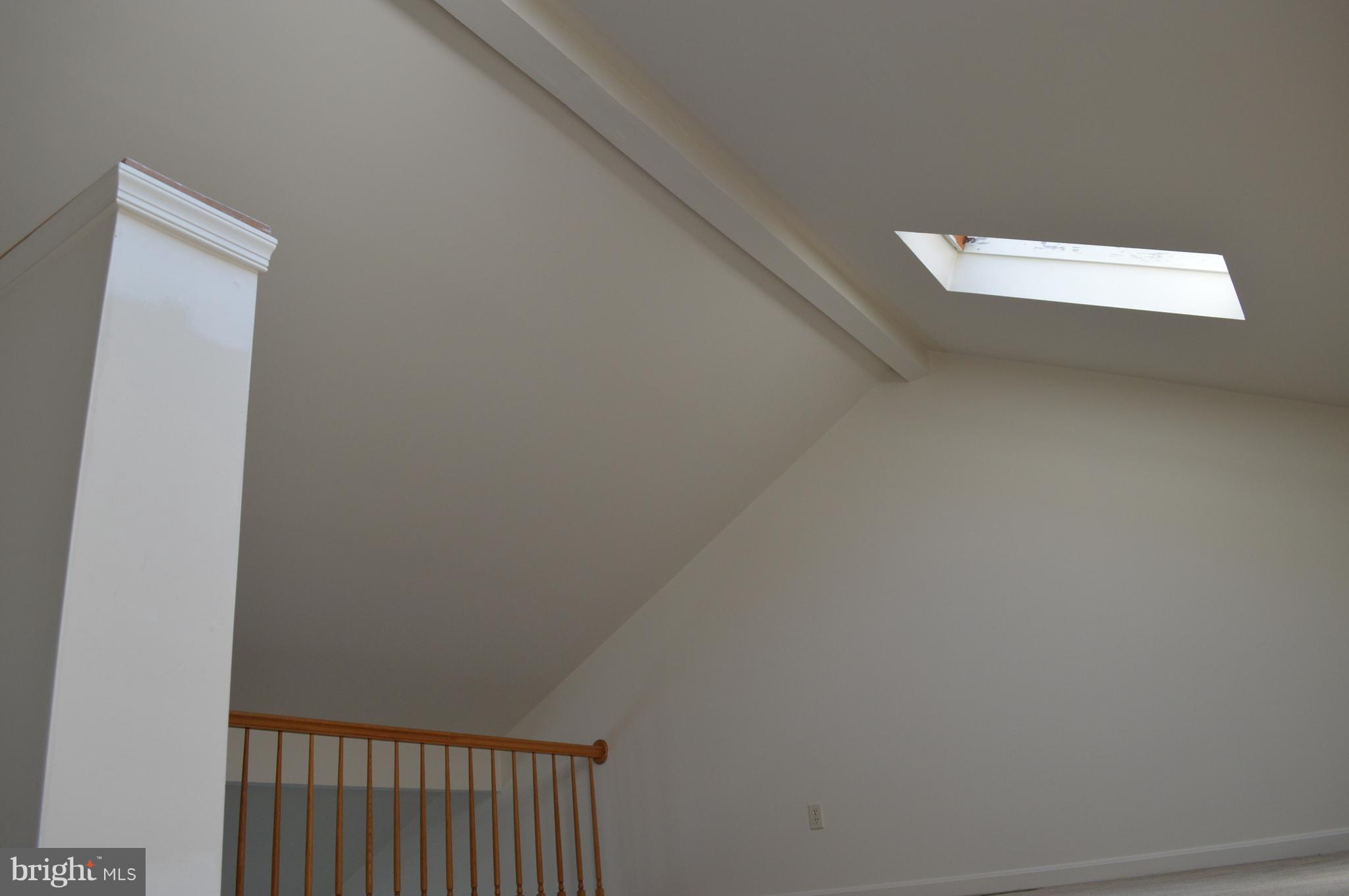 ROUNDHOUSE SQUARE - Residential Lease