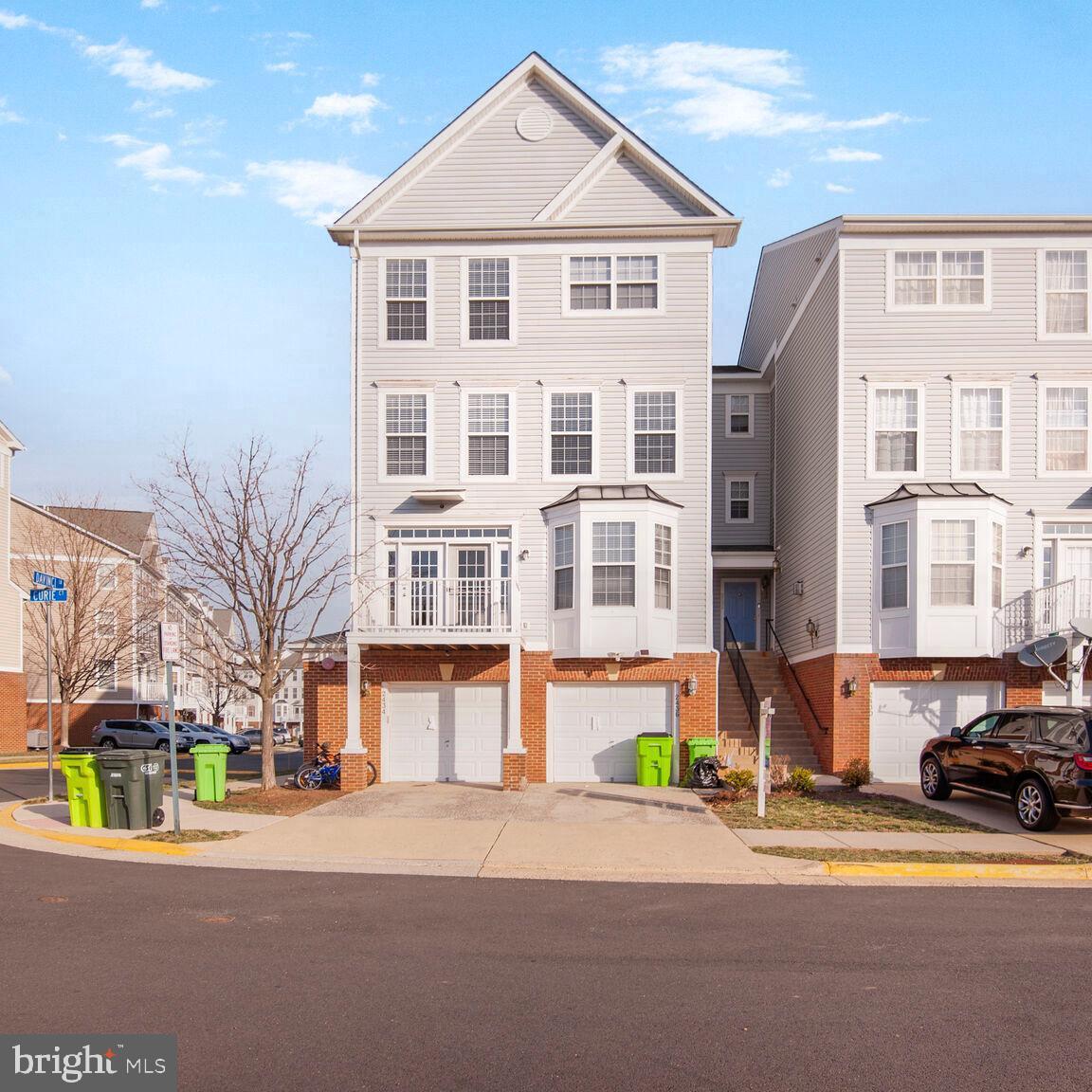 COPPERMINE CROSSING - Residential