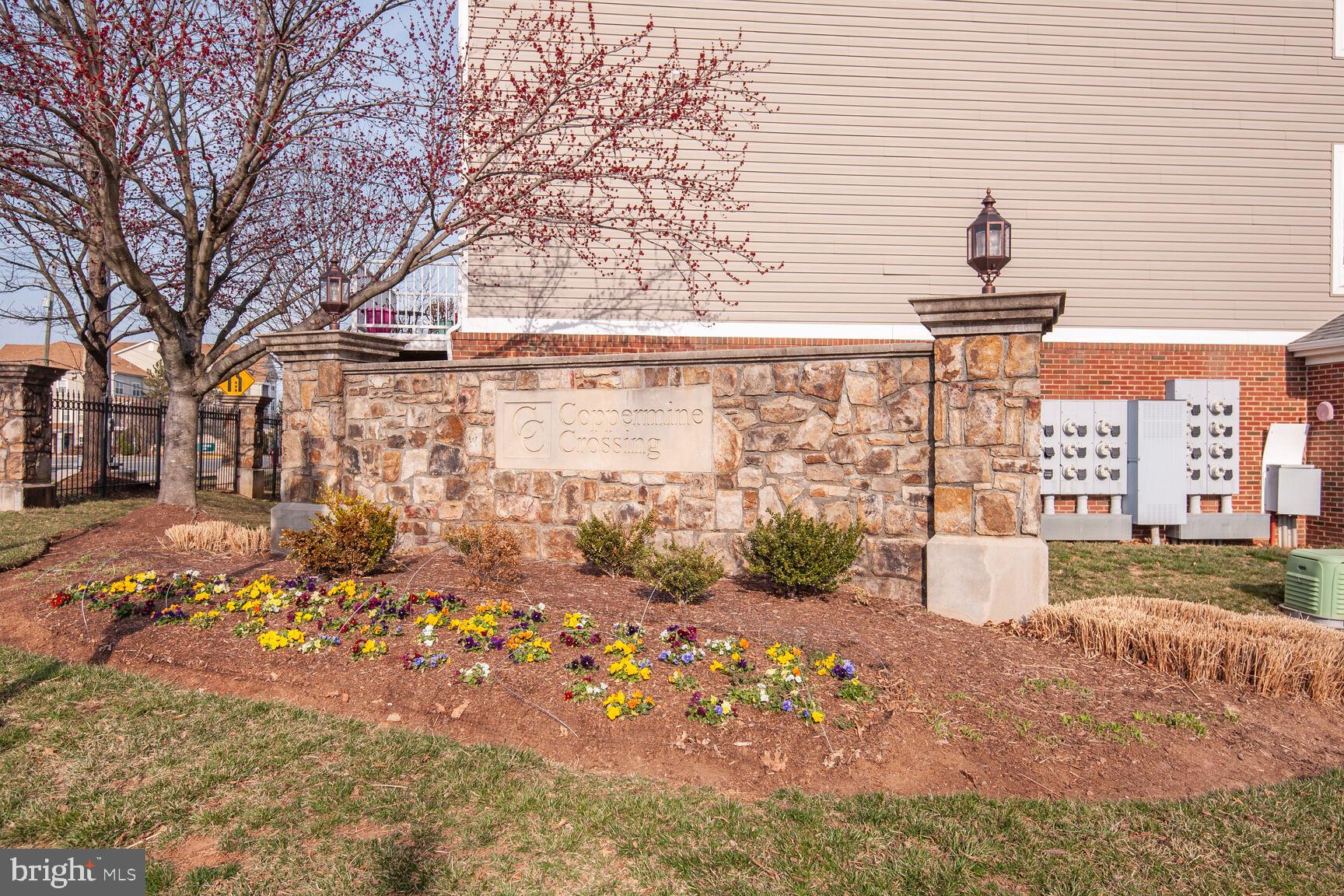 COPPERMINE CROSSING - Residential