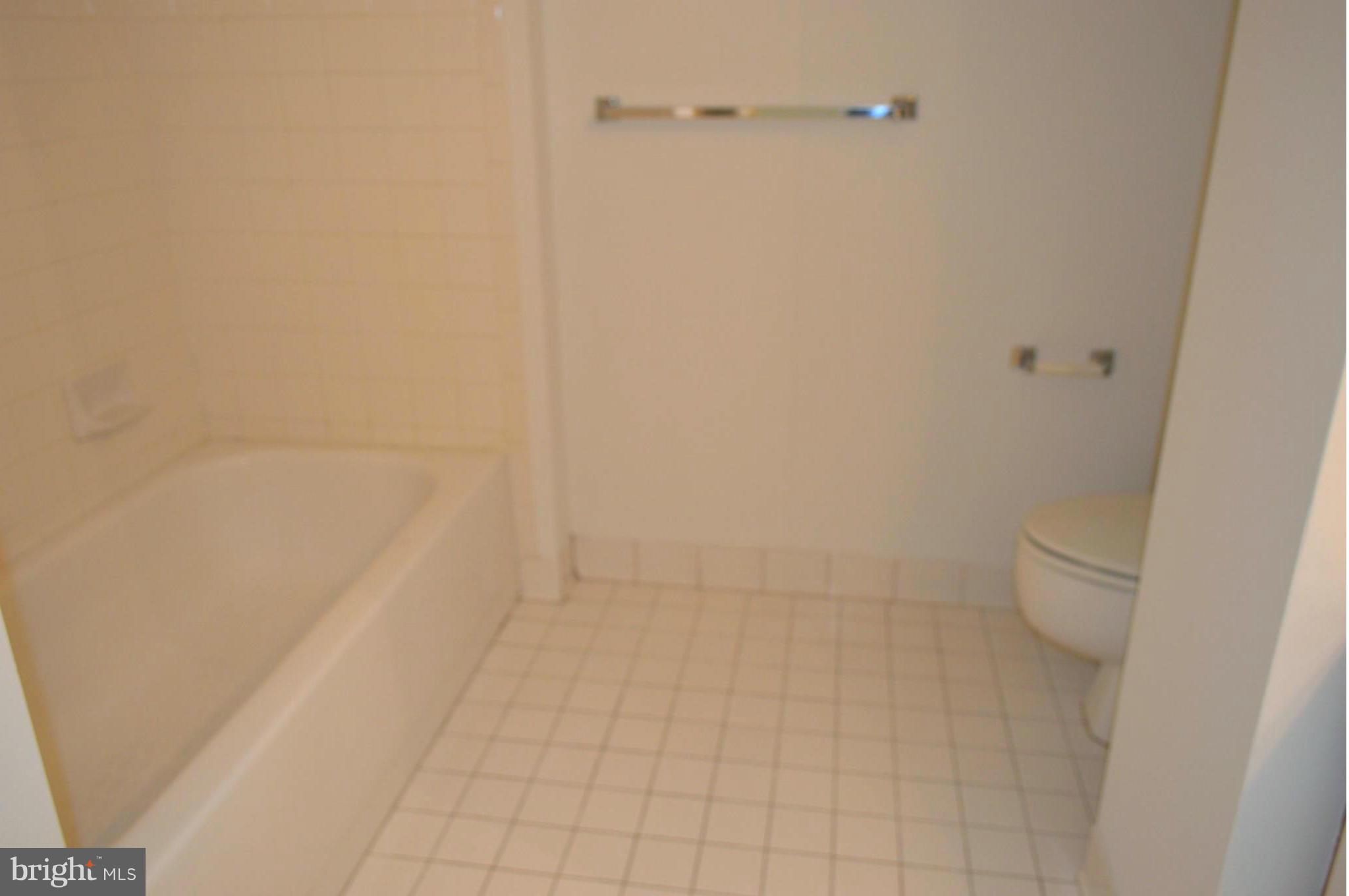 FELLS POINT HISTORIC DISTRICT - Residential Lease