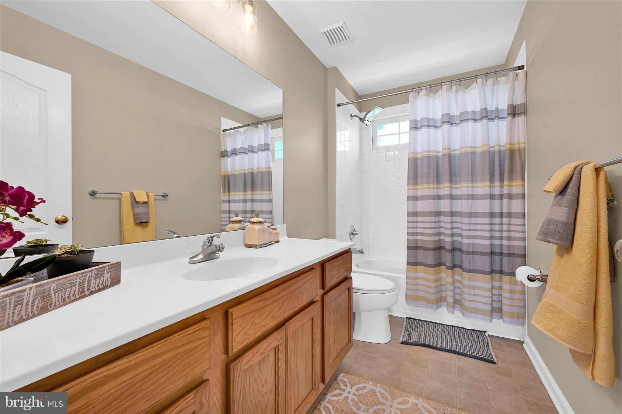 OAKCREST - Residential