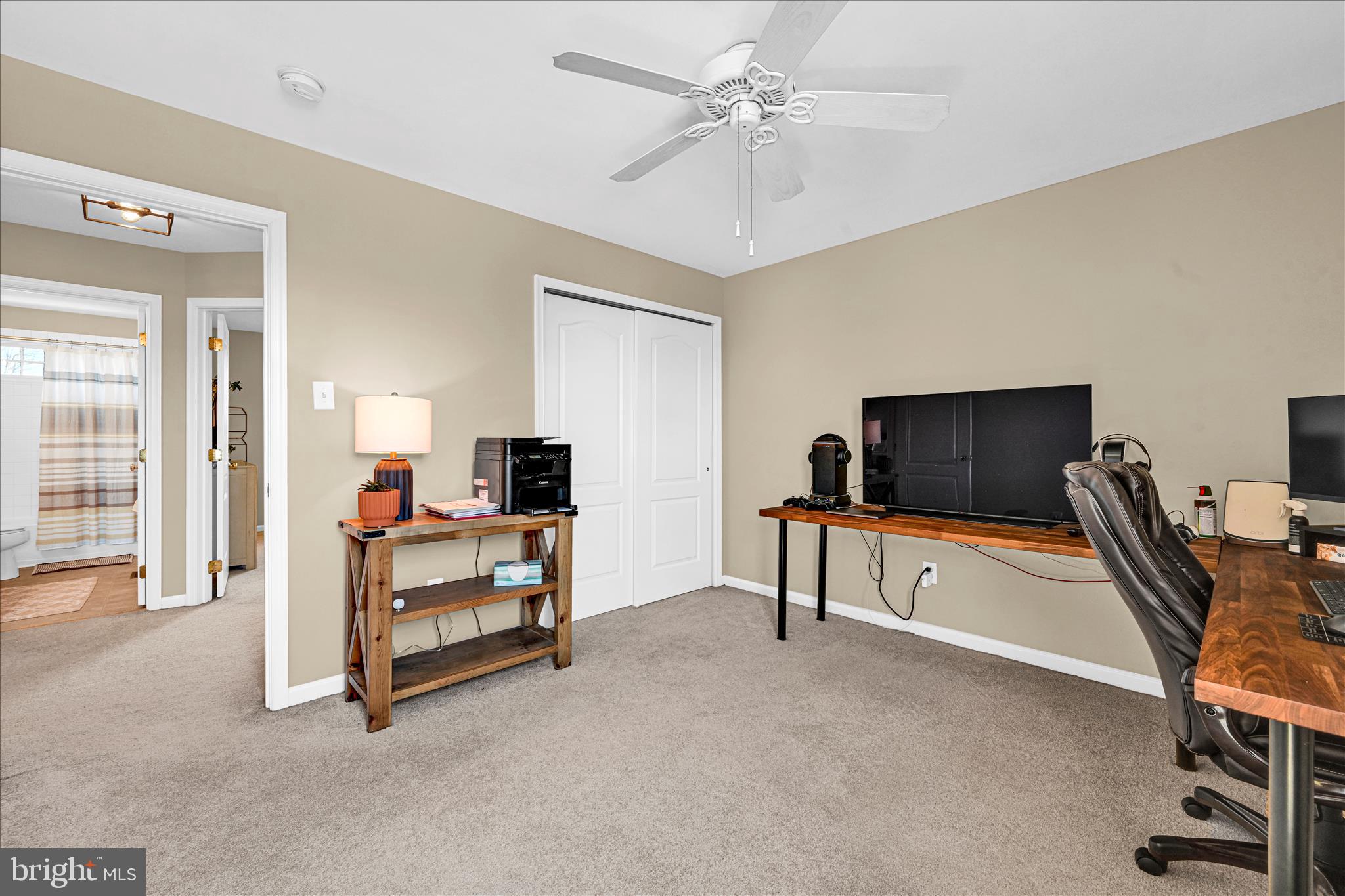 OAKCREST - Residential