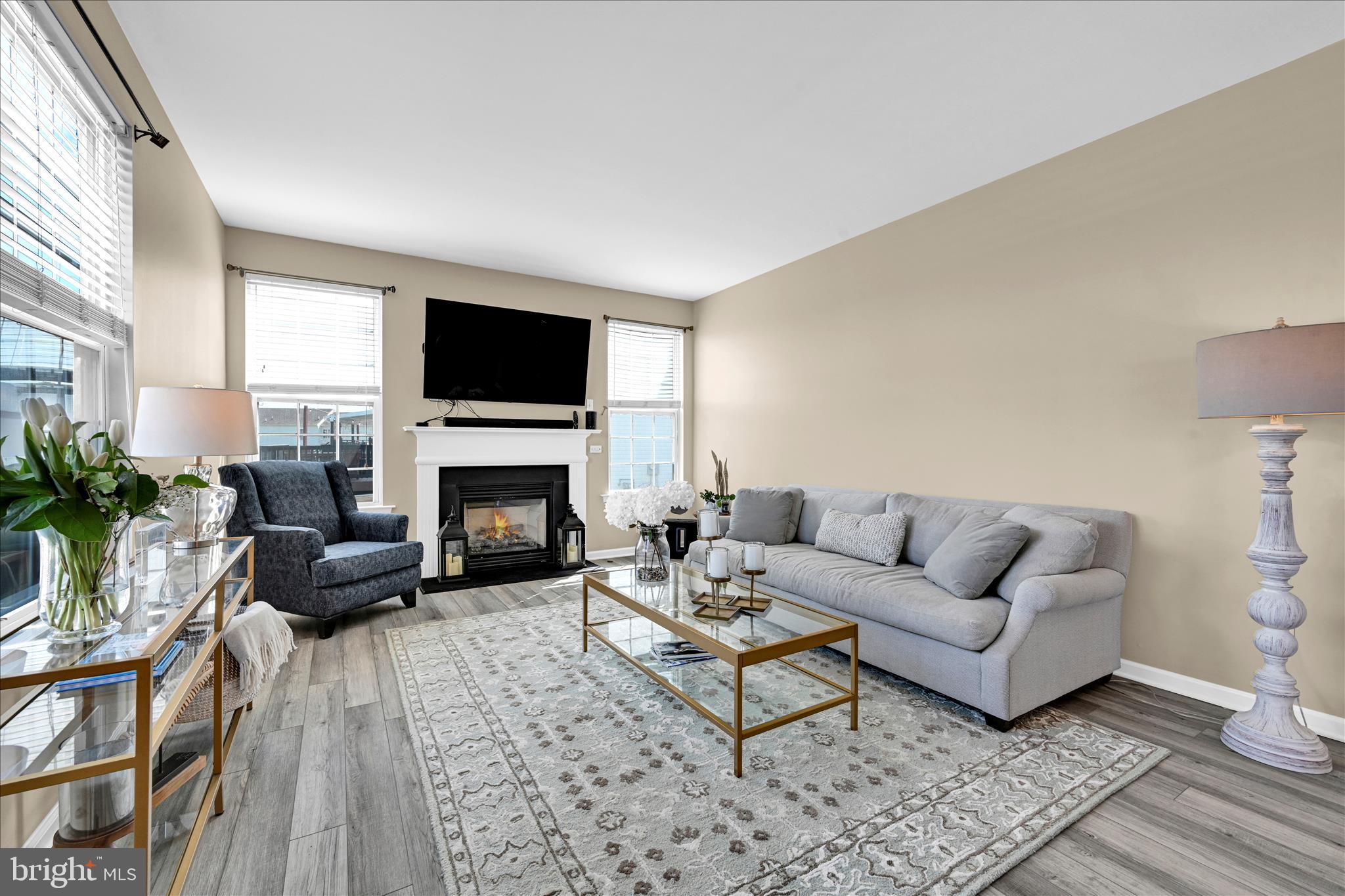 OAKCREST - Residential