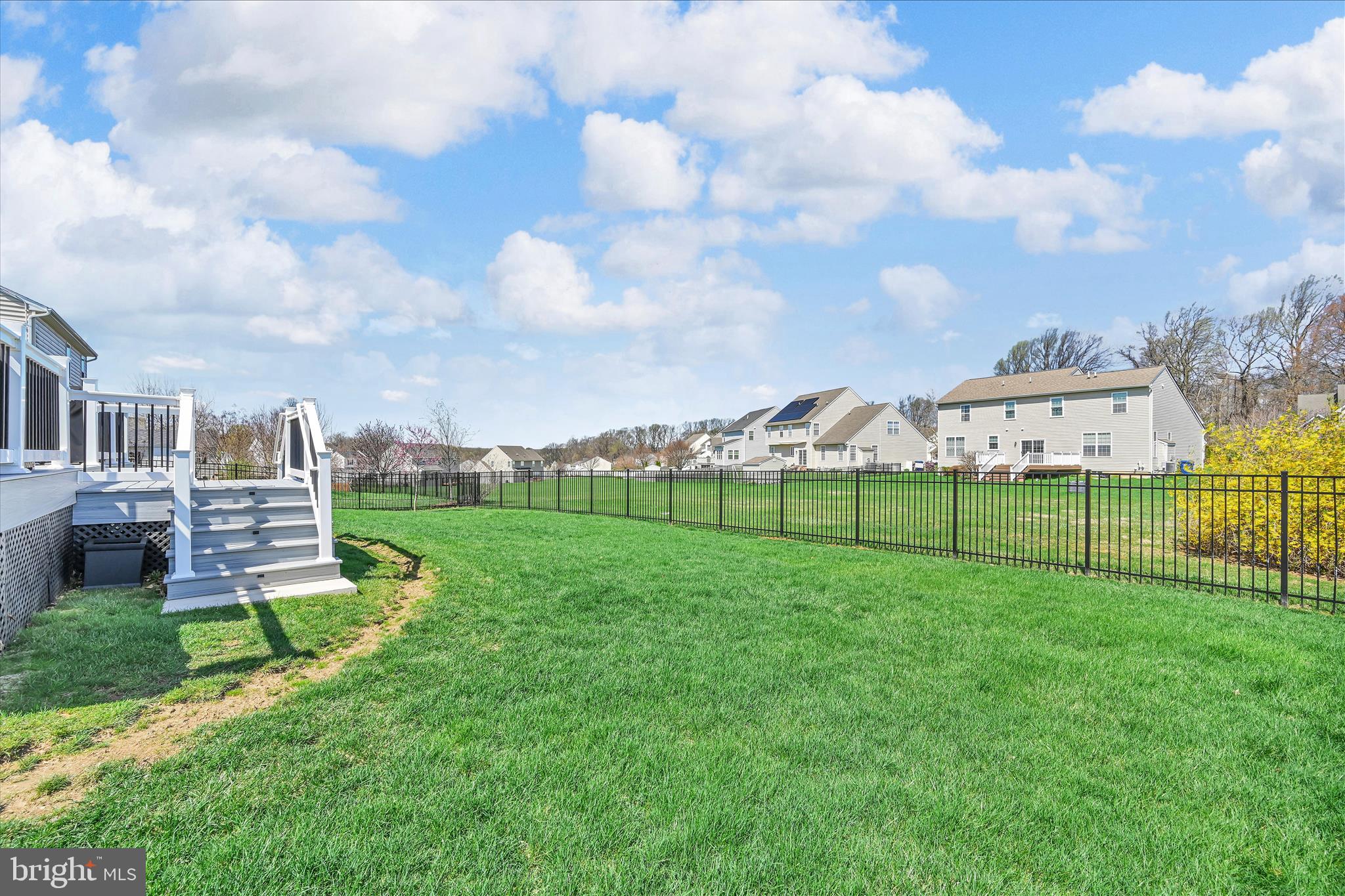 OAKCREST - Residential