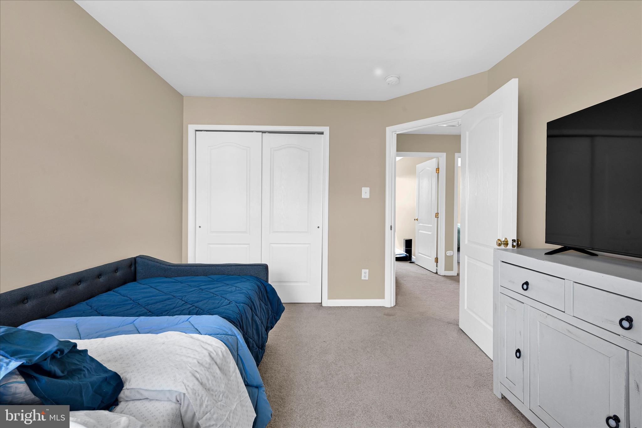 OAKCREST - Residential