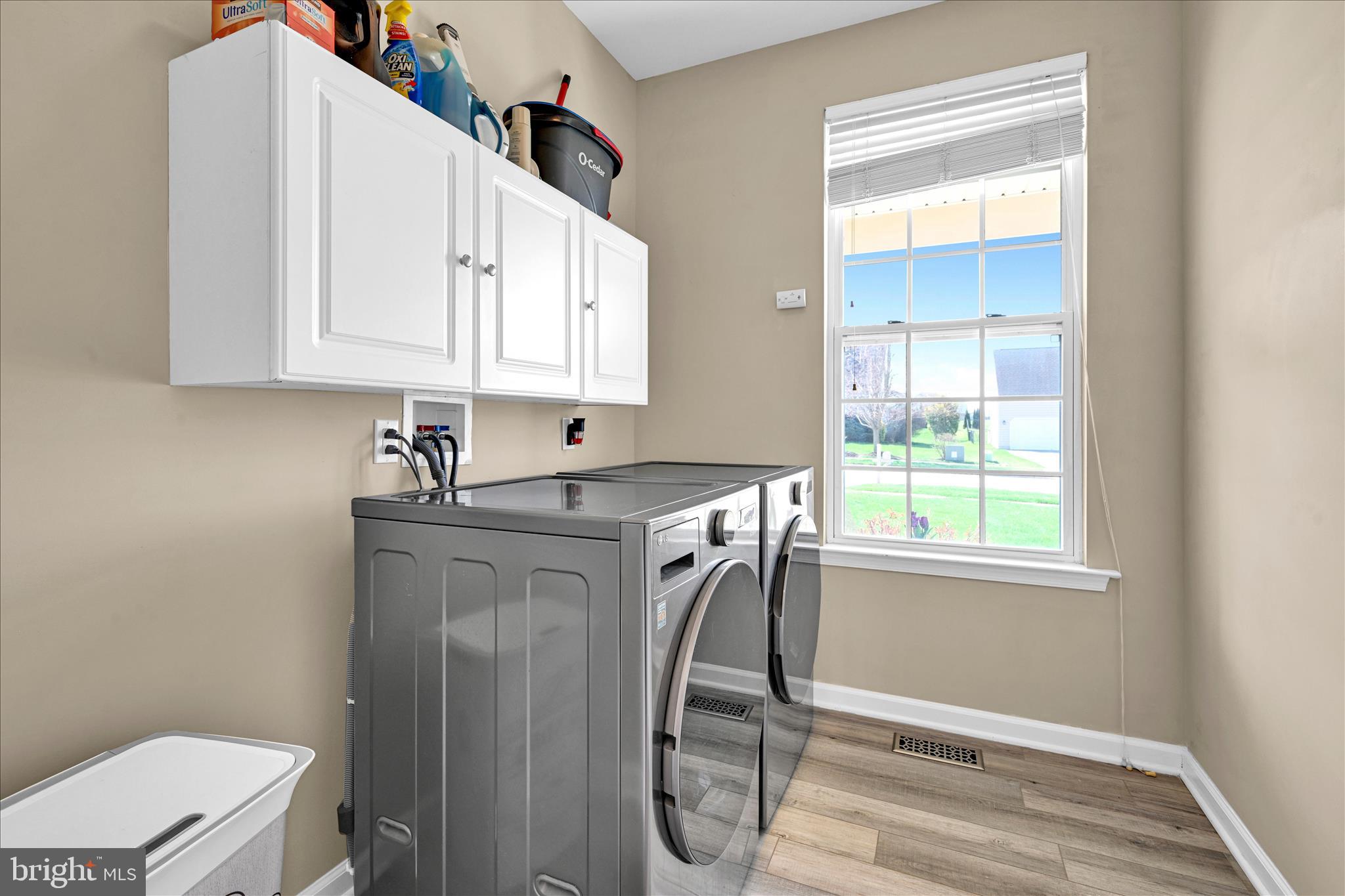 OAKCREST - Residential