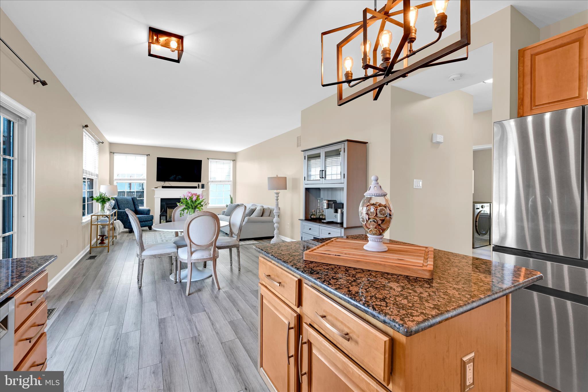 OAKCREST - Residential