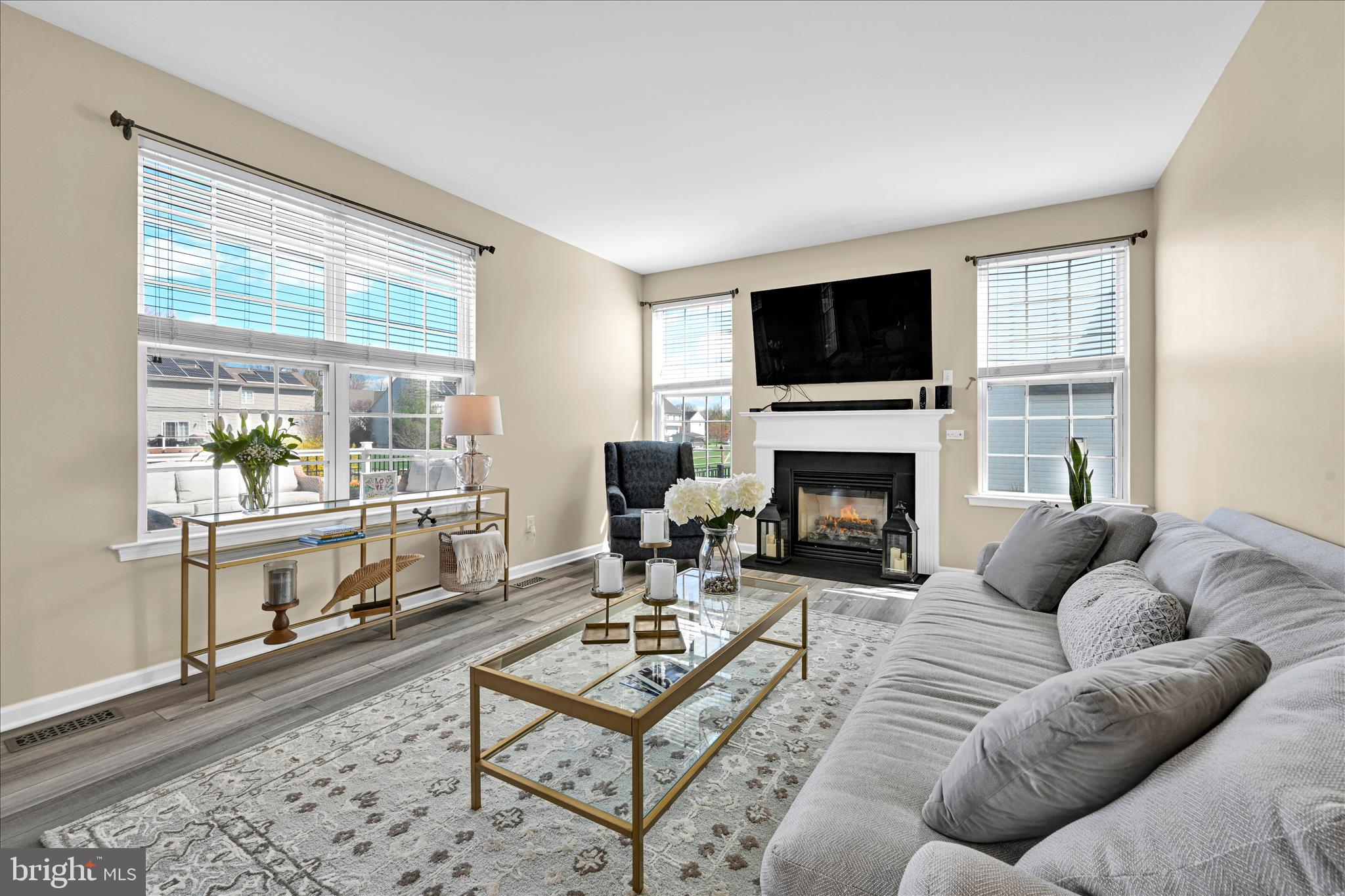 OAKCREST - Residential