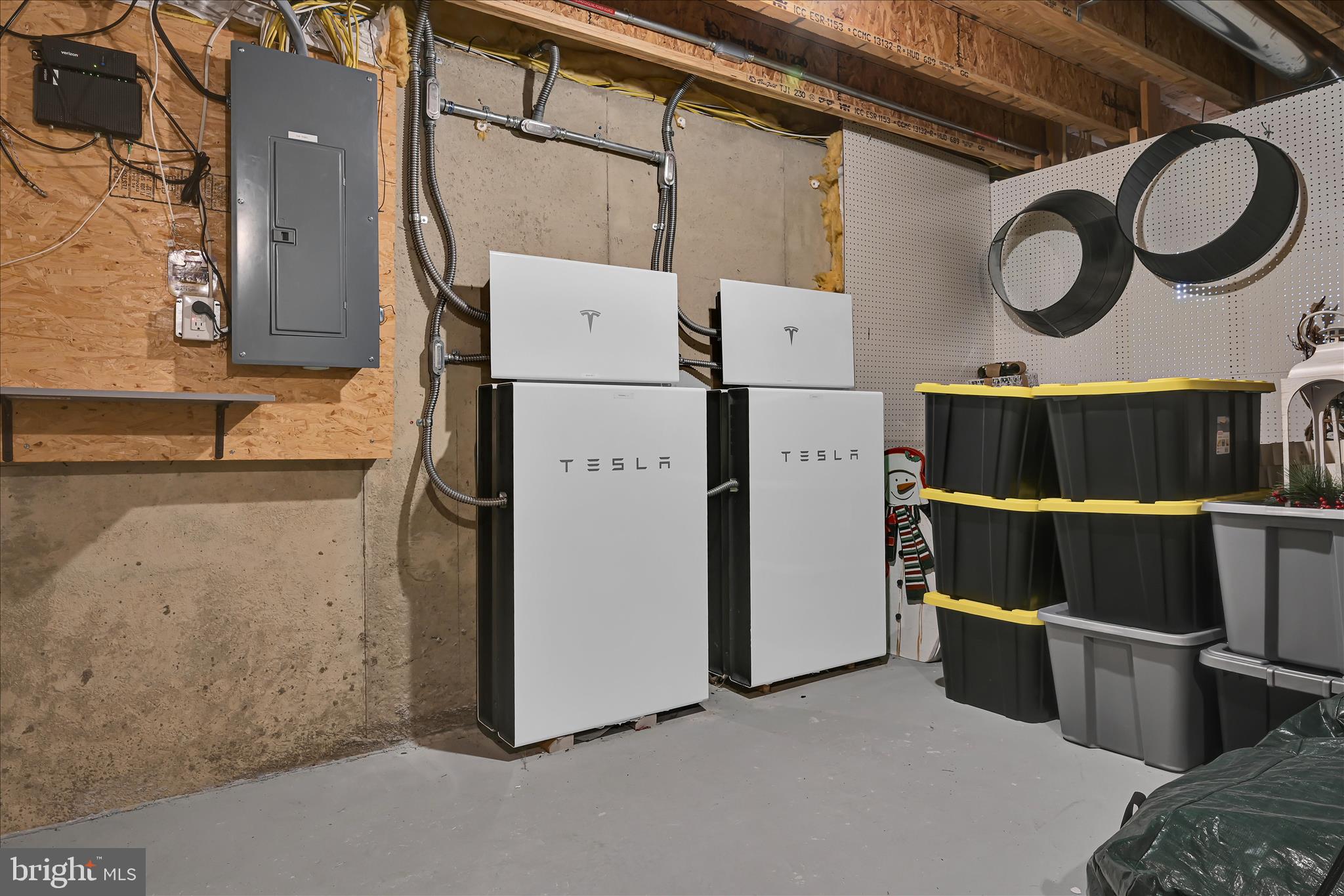 OAKCREST - Residential