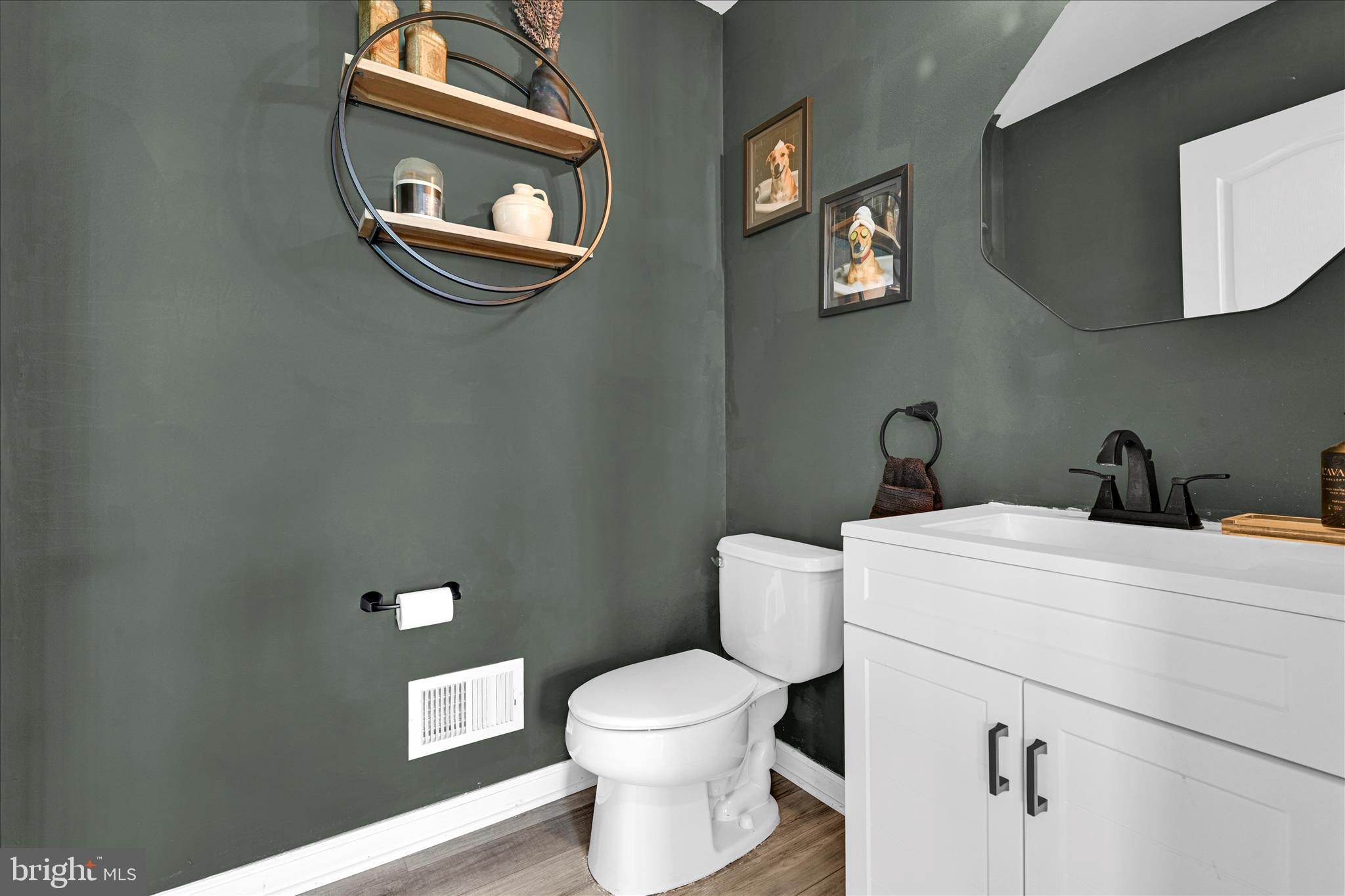 OAKCREST - Residential