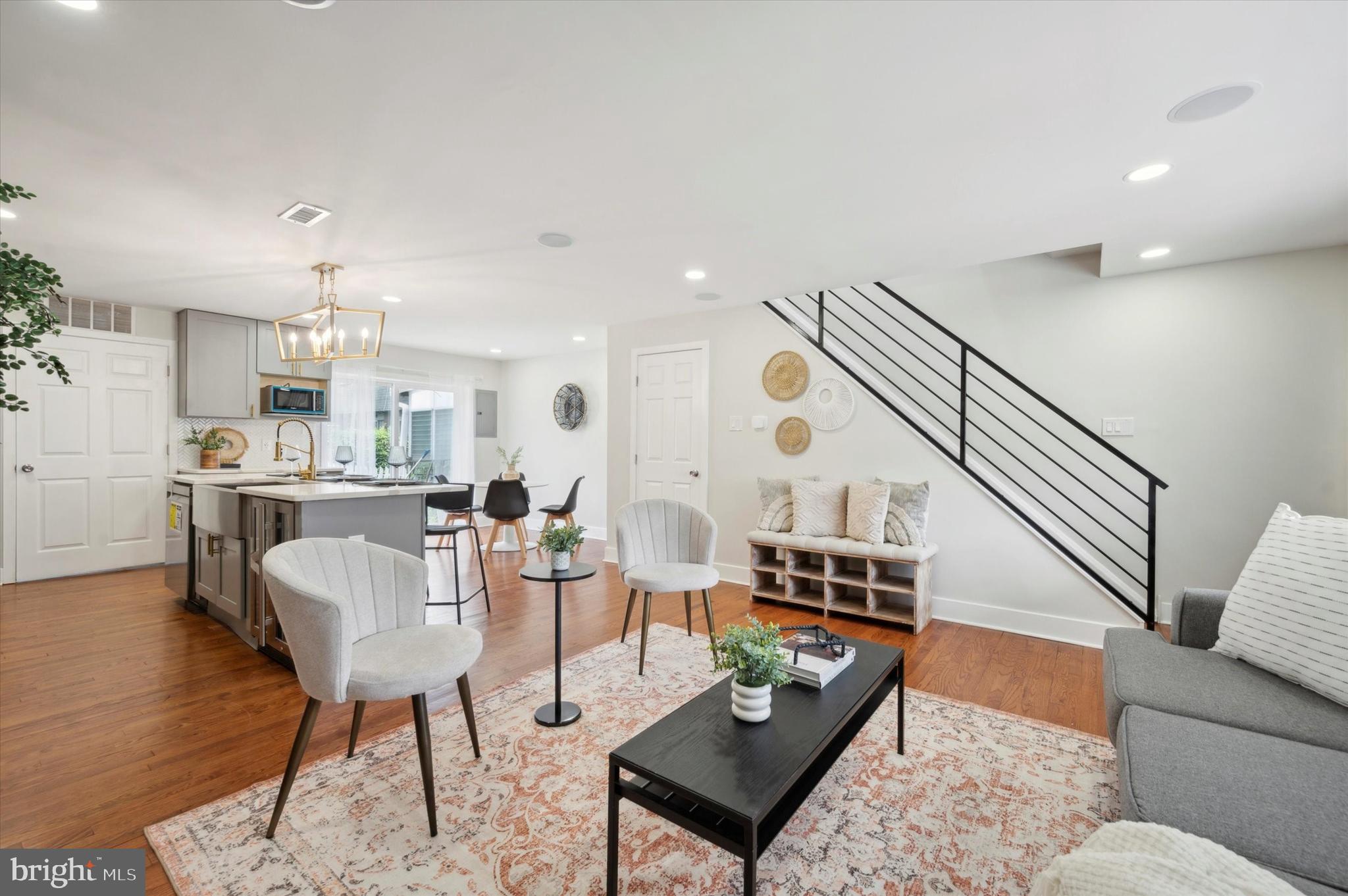 YORKTOWN - Residential Lease