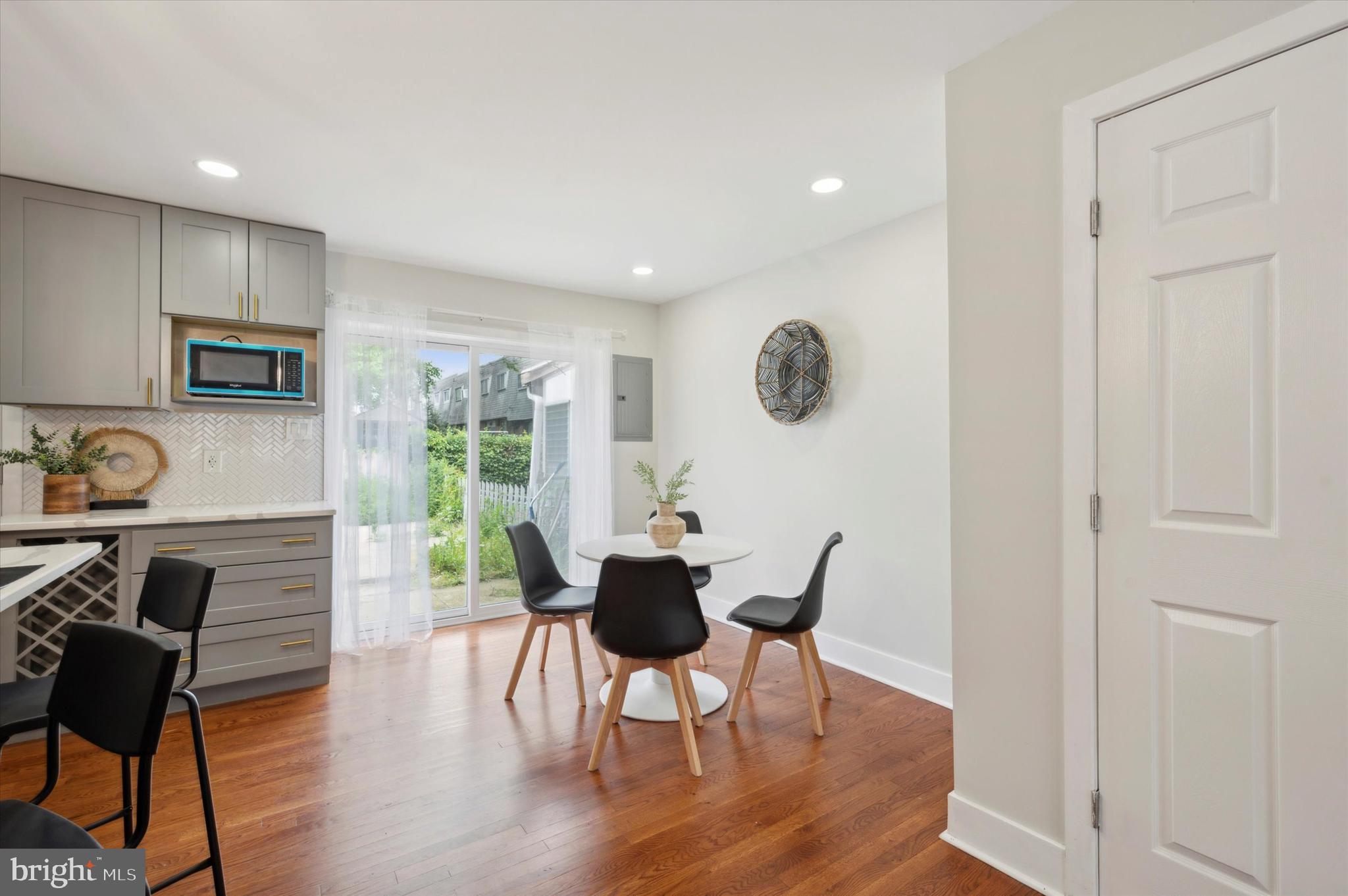 YORKTOWN - Residential Lease