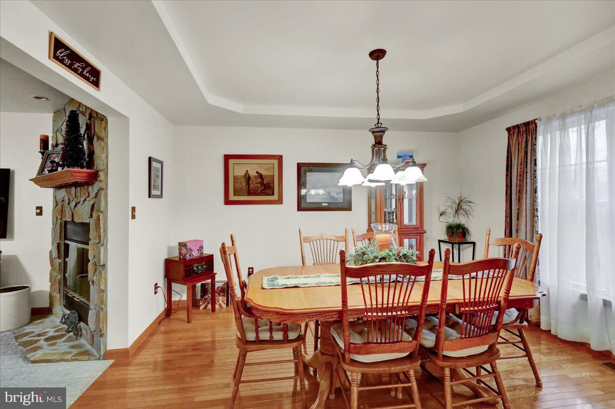 HUNTERS RUN - Residential