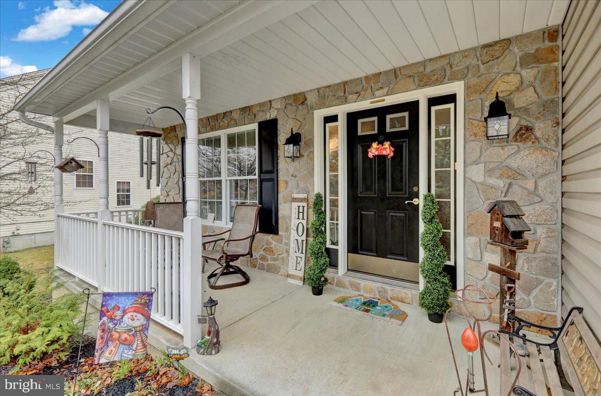 HUNTERS RUN - Residential