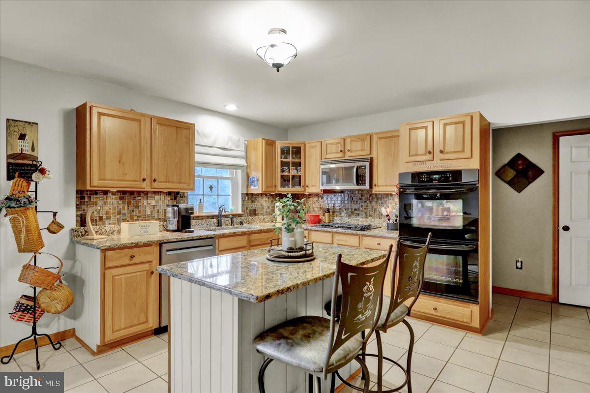 HUNTERS RUN - Residential