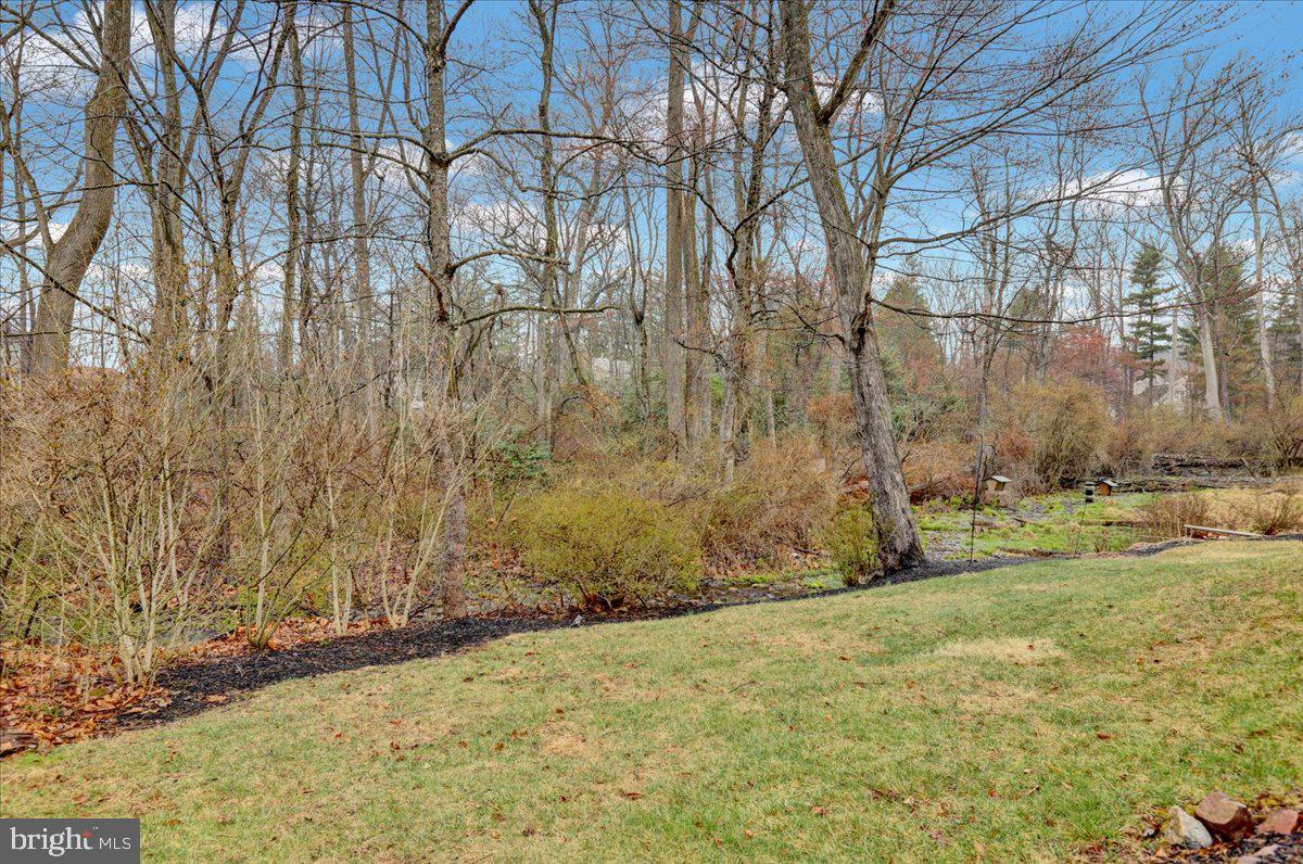 HUNTERS RUN - Residential