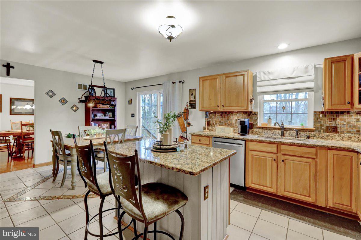 HUNTERS RUN - Residential