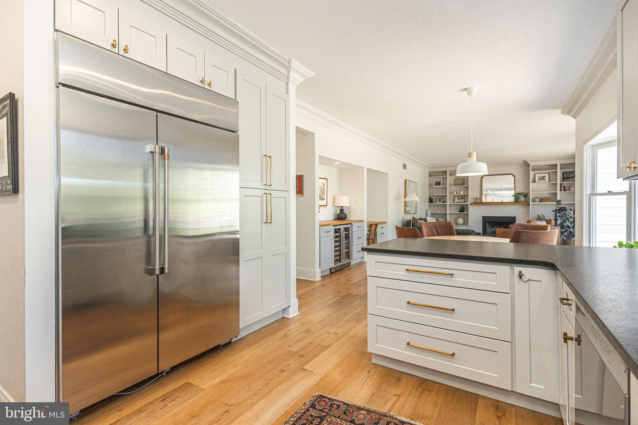 CANAL WALK - Residential