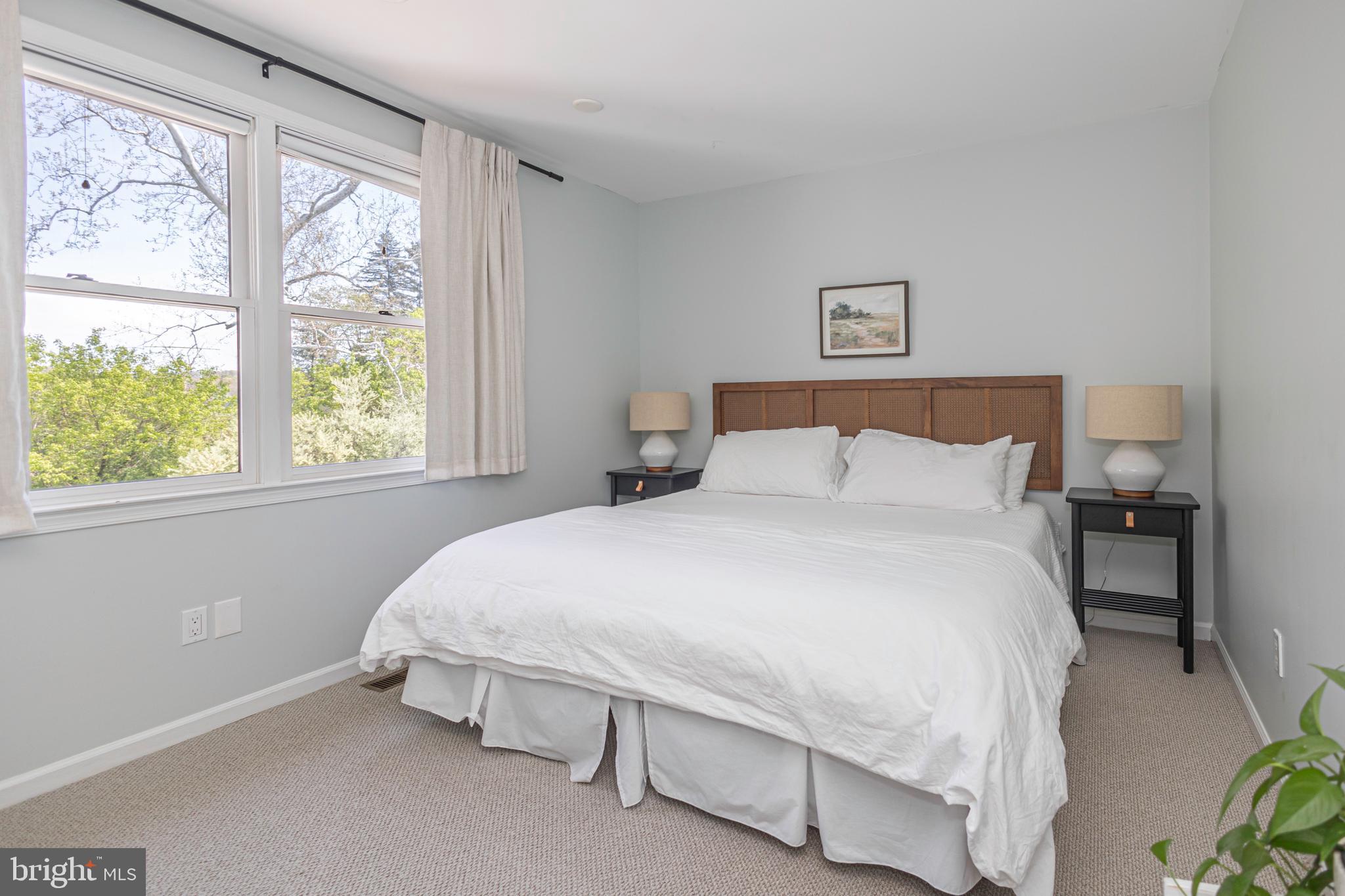 CANAL WALK - Residential