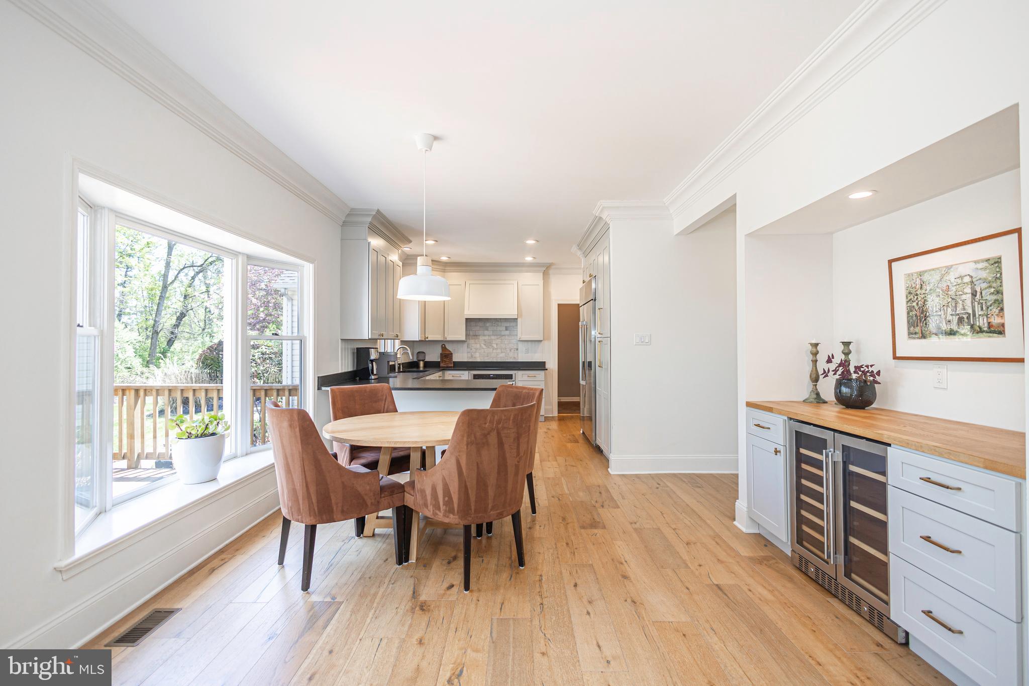 CANAL WALK - Residential