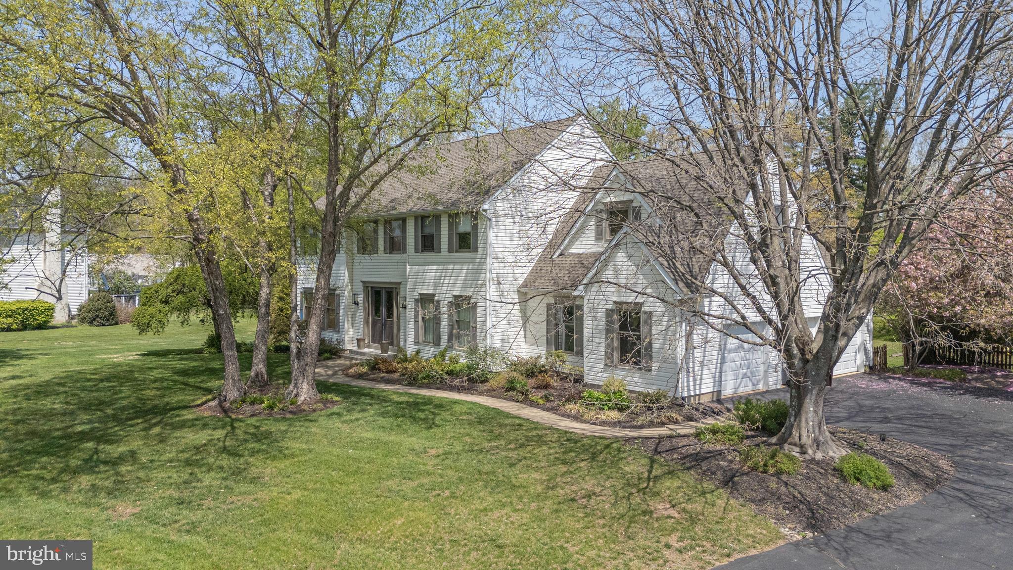 CANAL WALK - Residential