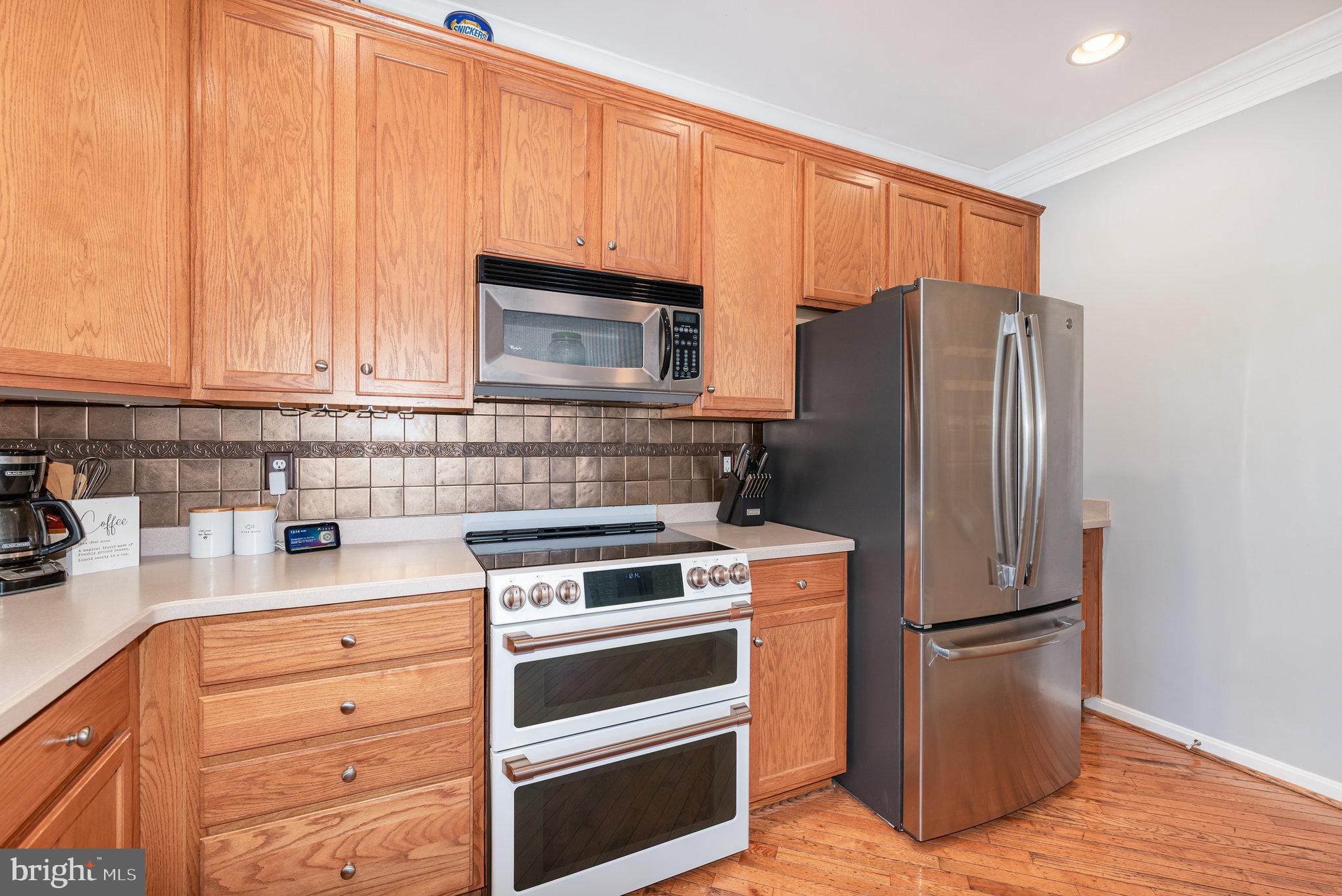 HOPKINS LANDING - Residential