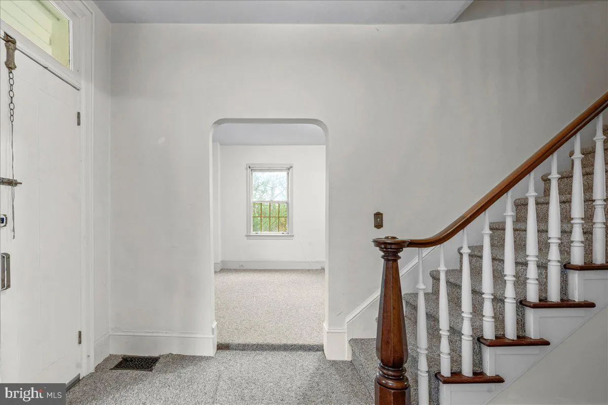 Doylestown, Pennsylvania 18901, United States, 3 Bedrooms Bedrooms, ,3 BathroomsBathrooms,Residential,Contingent,105732