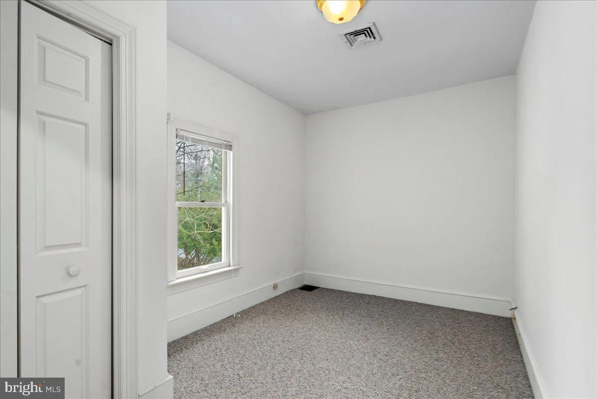 Doylestown, Pennsylvania 18901, United States, 3 Bedrooms Bedrooms, ,3 BathroomsBathrooms,Residential,Contingent,105732