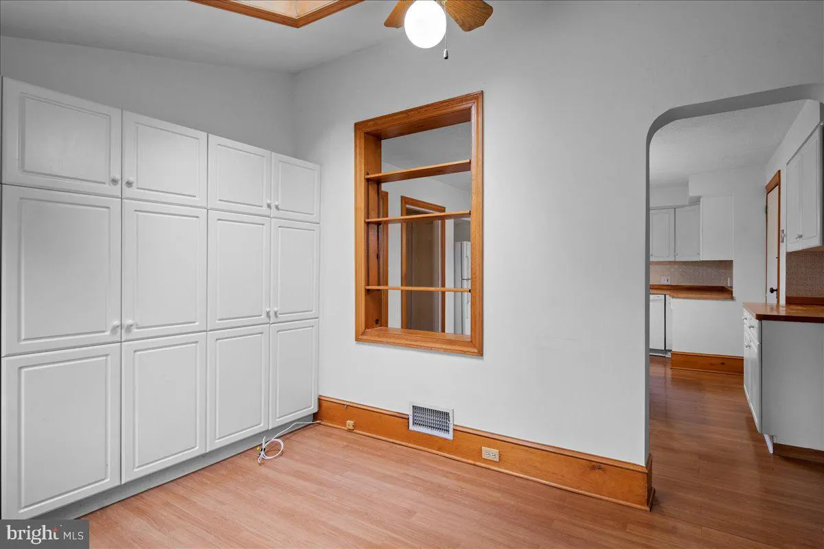 Doylestown, Pennsylvania 18901, United States, 3 Bedrooms Bedrooms, ,3 BathroomsBathrooms,Residential,Contingent,105732