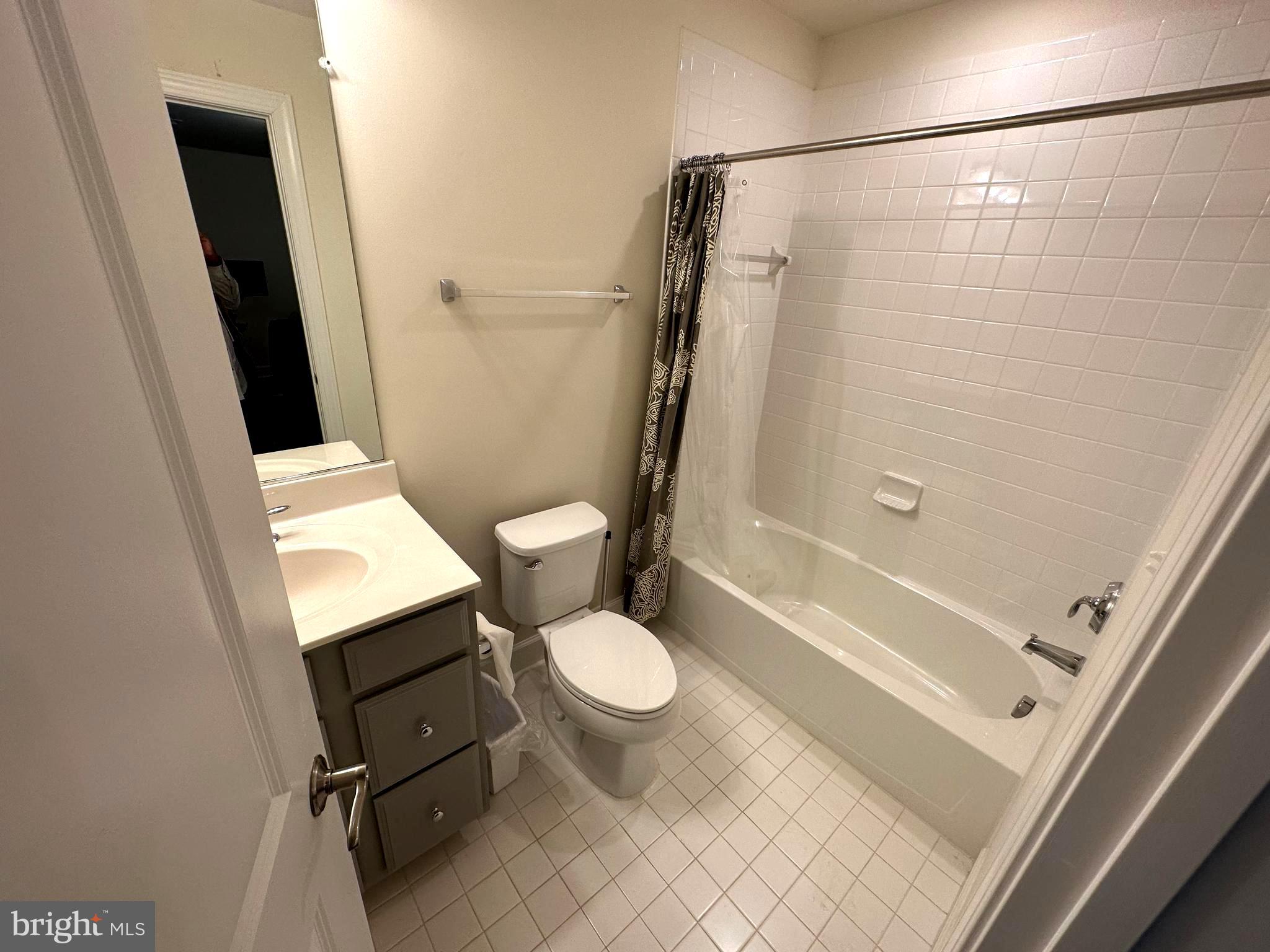 SMITH HOME FARM - Residential Lease