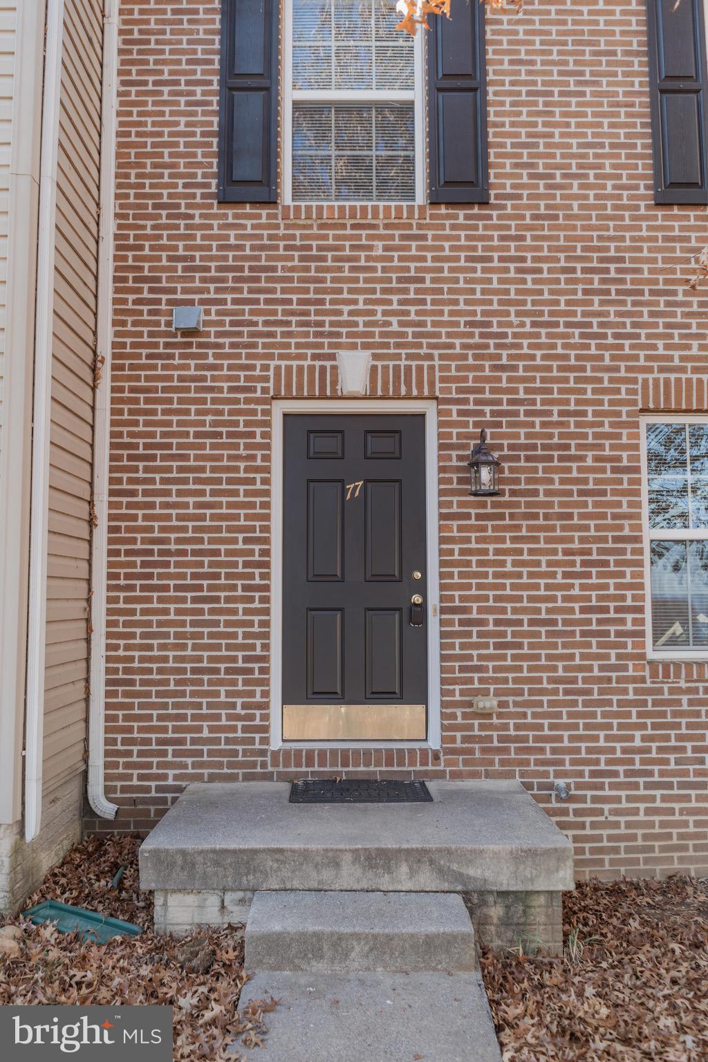 STONEBROOK VILLAGE - Residential